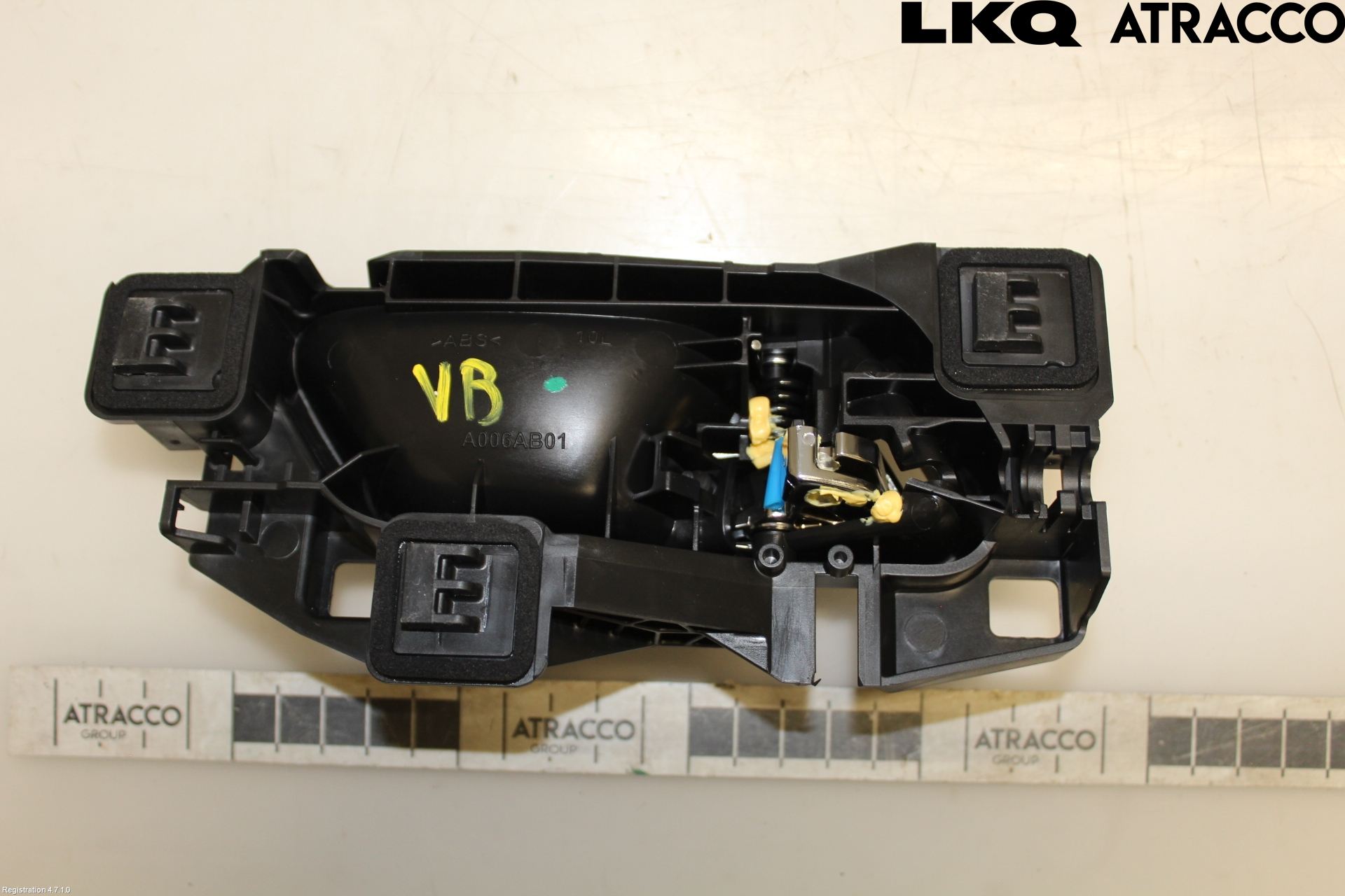 Opel CORSA F, CORSA-E 20- Dörrhandtag Inre Vä