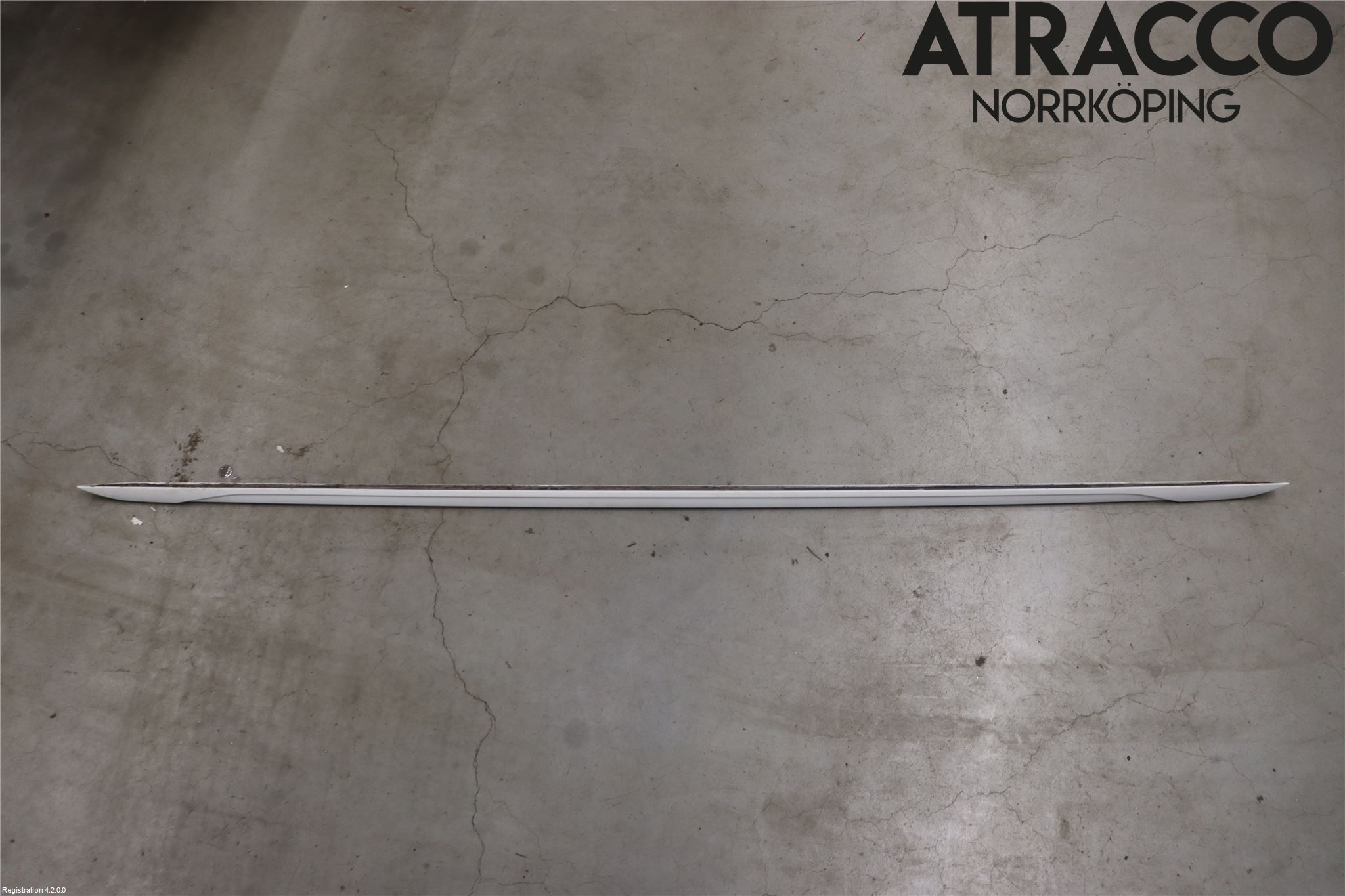 Audi A4/S4 B9 20- Sidokjol Vä