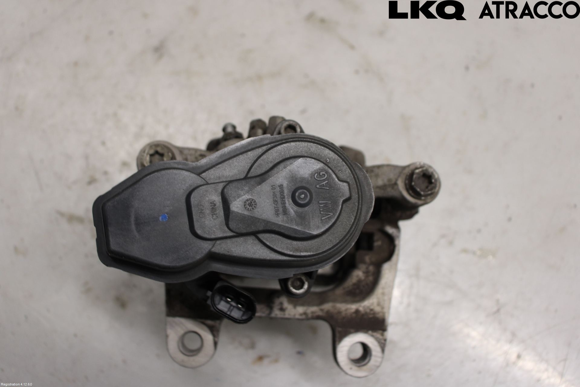 Volkswagen VW PASSAT 24- Bromsok Bak Vänster