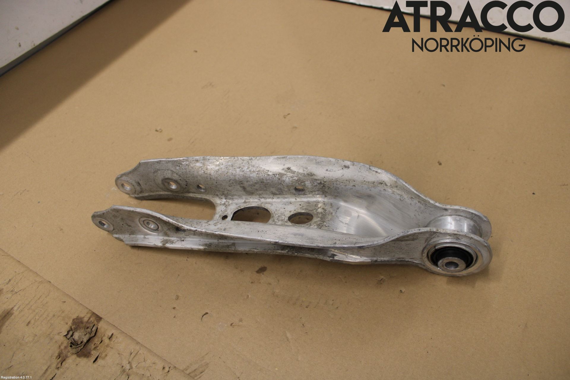 Audi Q5/SQ5 17- Bärarm Bak Vänster