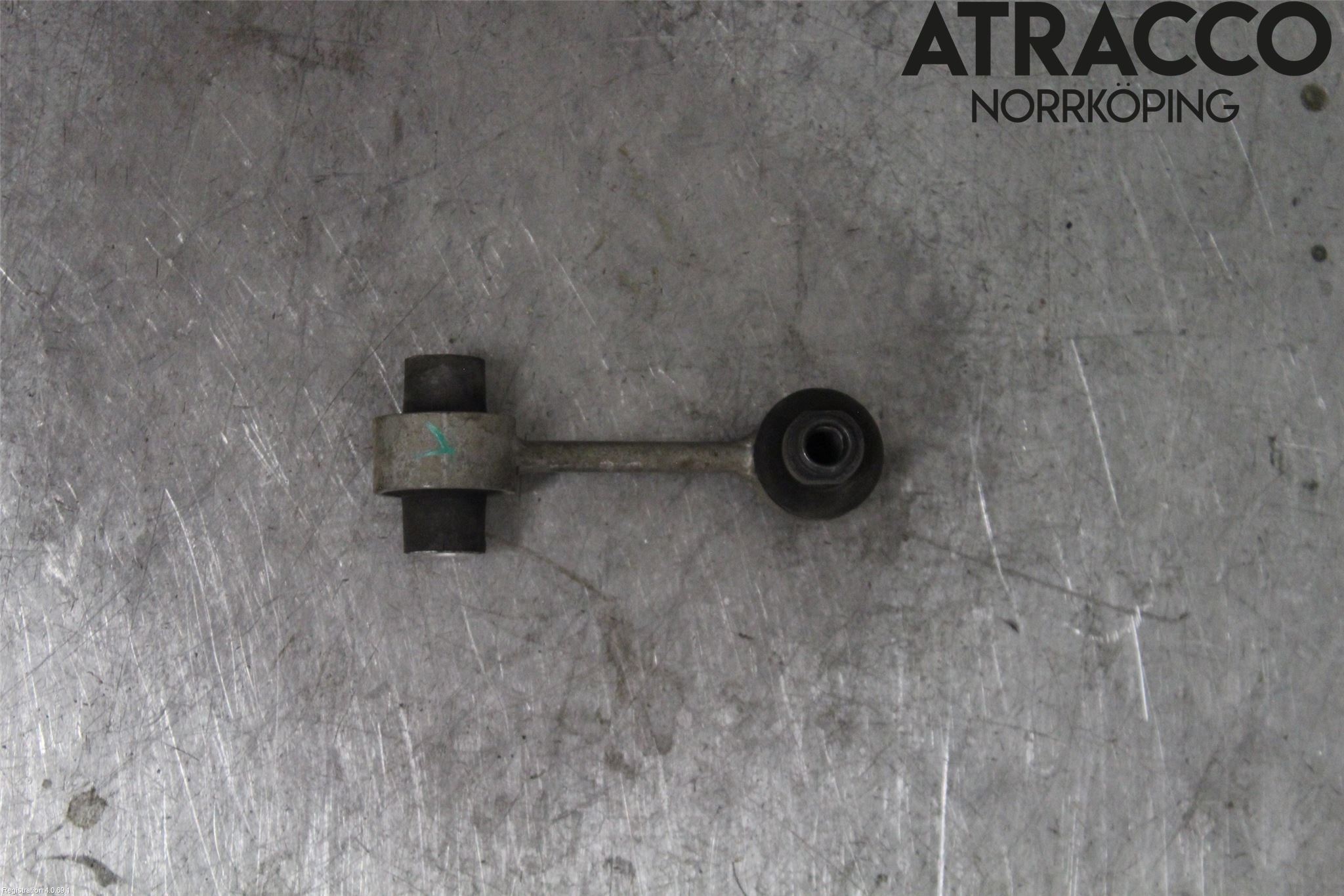 Audi A8/S8 4E  02-09 Krängningshämmarstag Bak