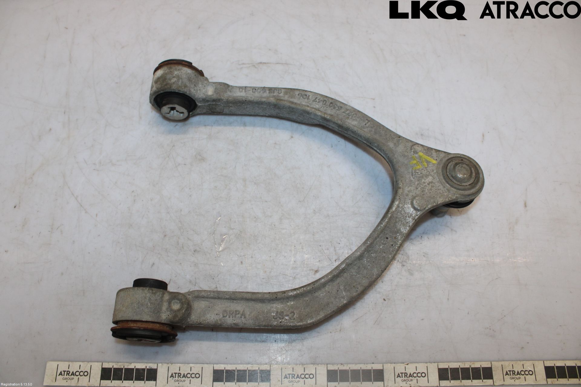 Tesla MODEL 3 17- Bärarm Fram Övre Vä