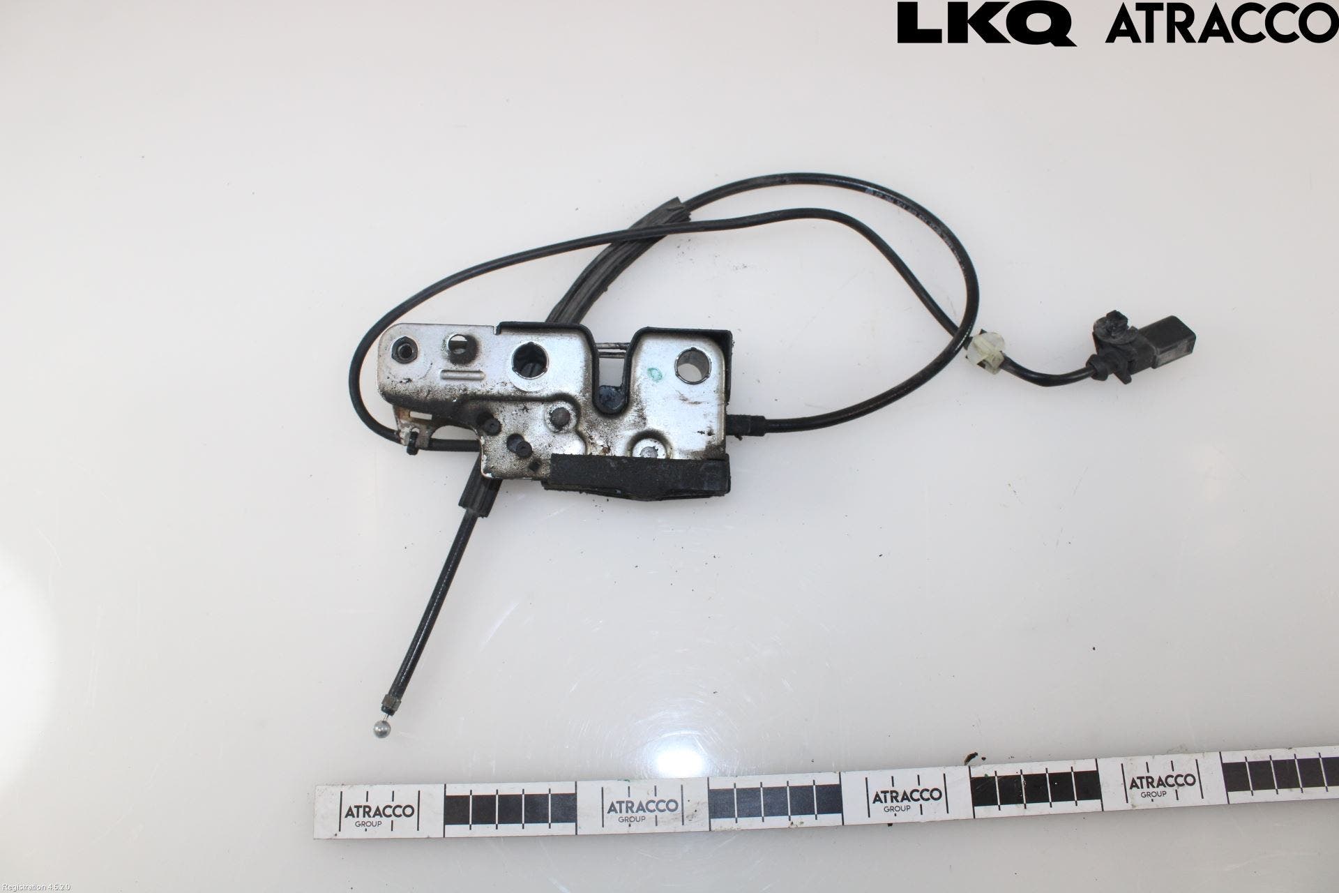 Volkswagen VW PASSAT 05-11 Huvlås