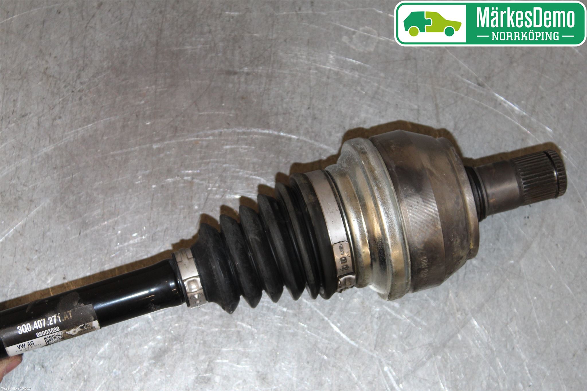 Skoda KODIAQ 17-24 Drivaxel Fram Vänster