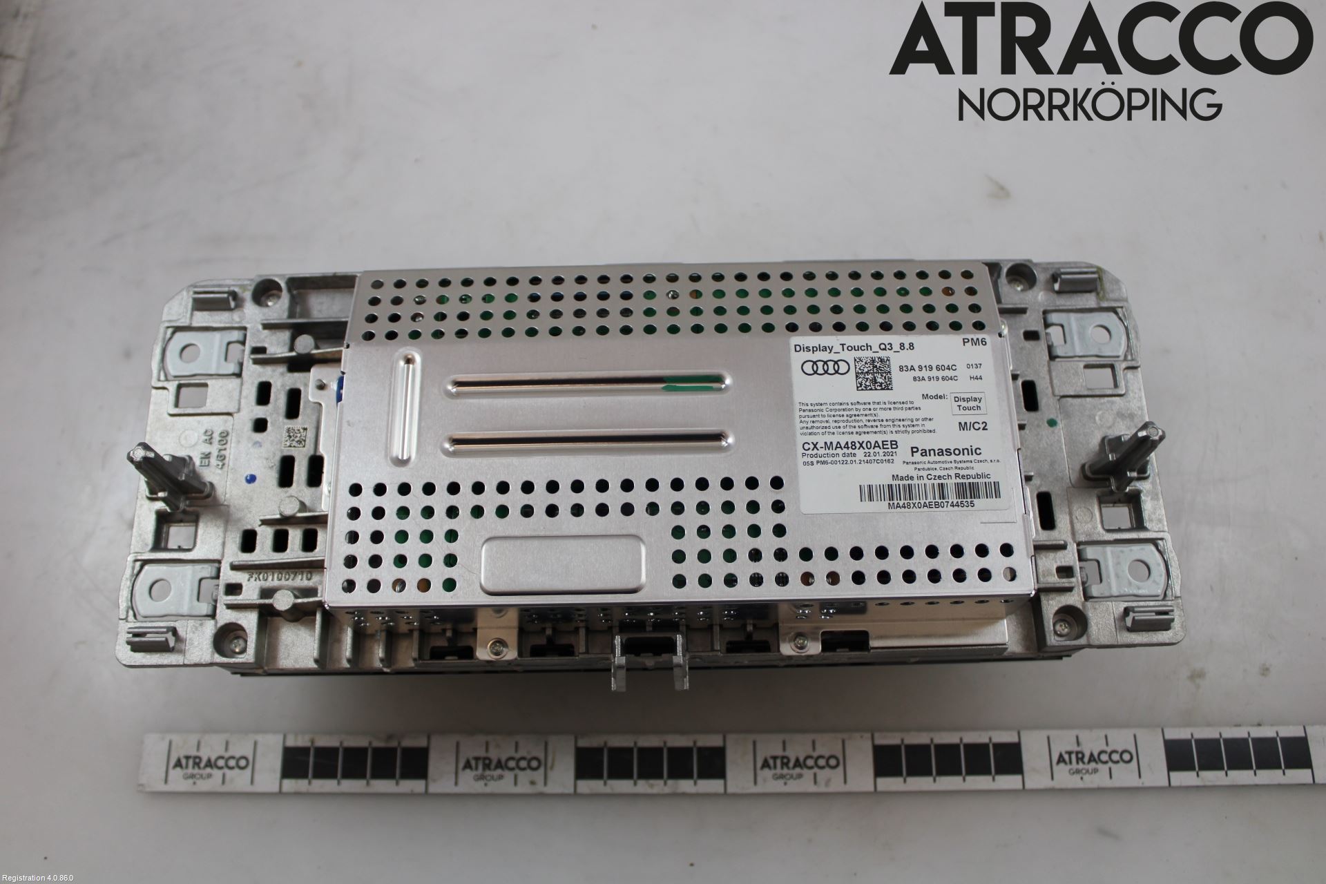 Audi Q3 F3 19- Bildskärm