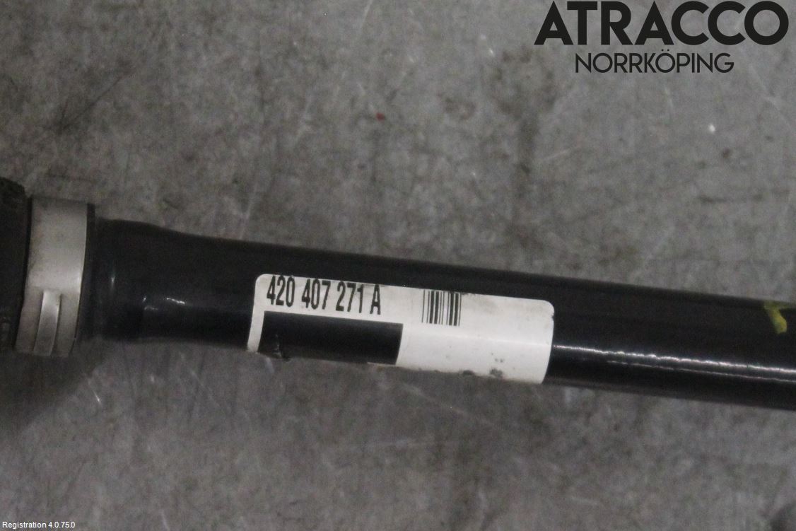 Audi R8 Drivaxel Fram Höger