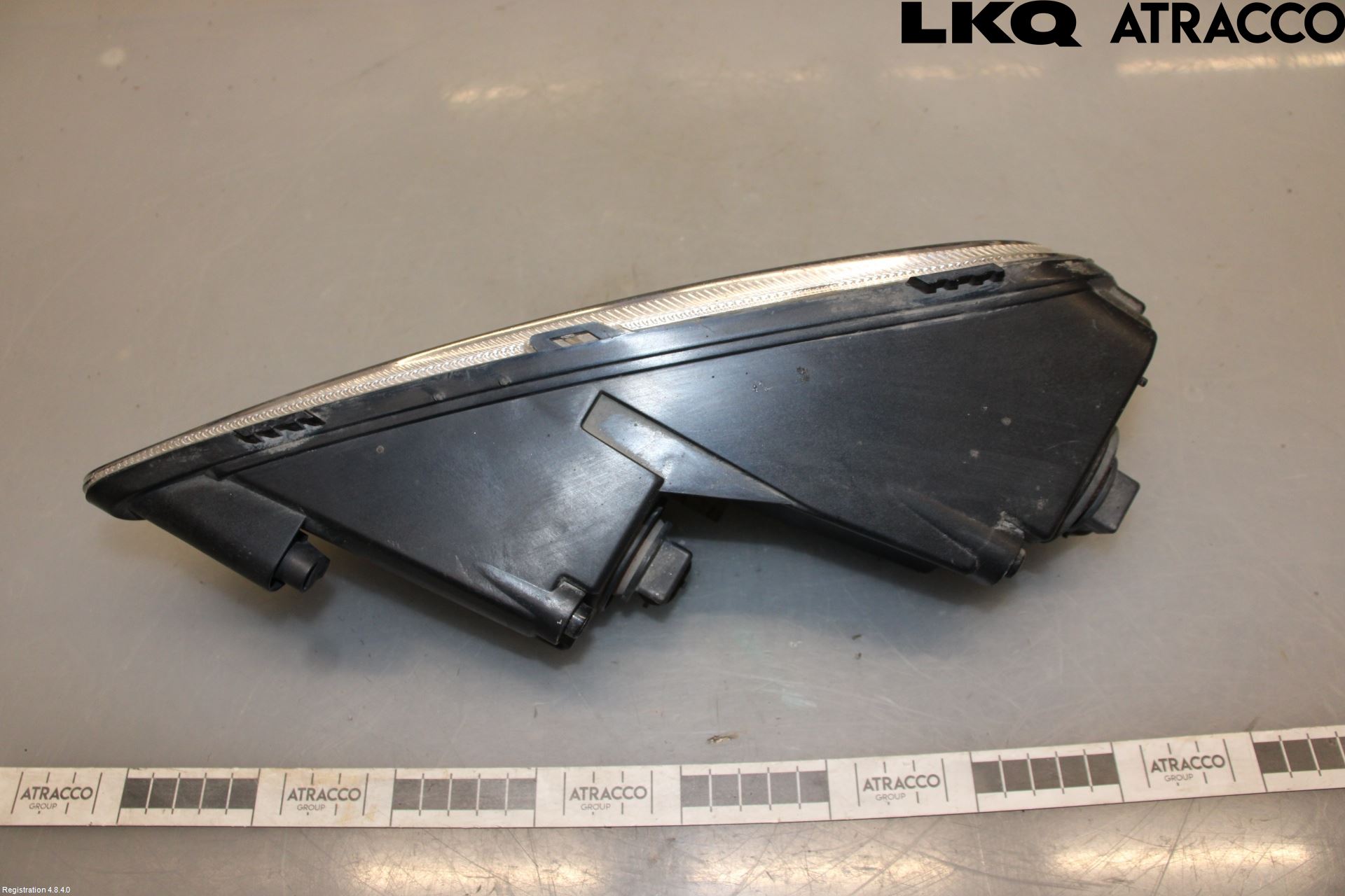 Volkswagen VW PASSAT 11-14 Dimljus-Varselljus Fram