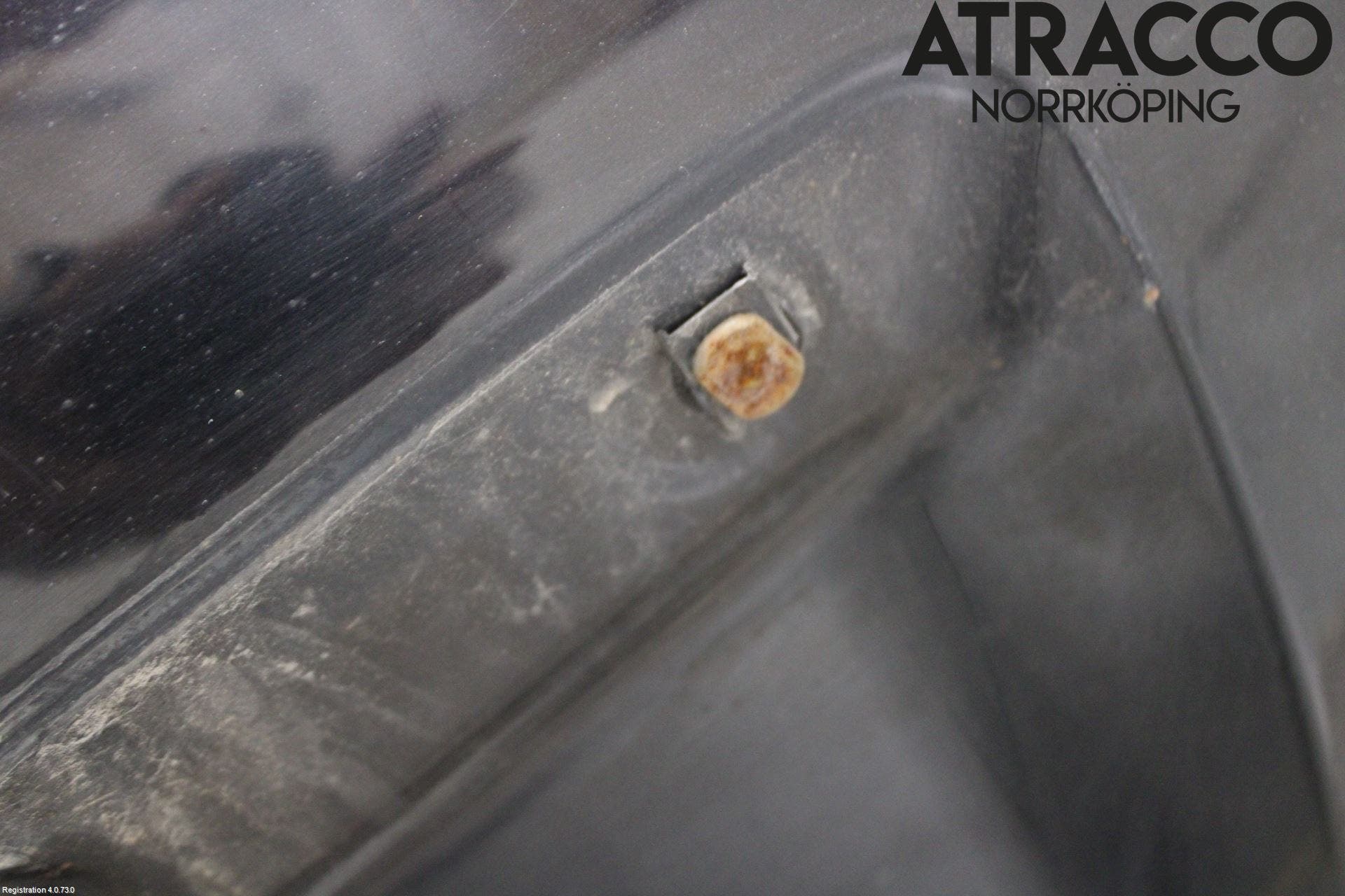 Toyota AVENSIS 03-06 Baklucka Kombi