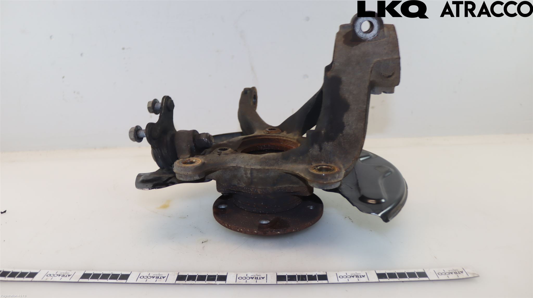 Skoda OCTAVIA (NX) 20- Styrspindel Lagerhus Vä