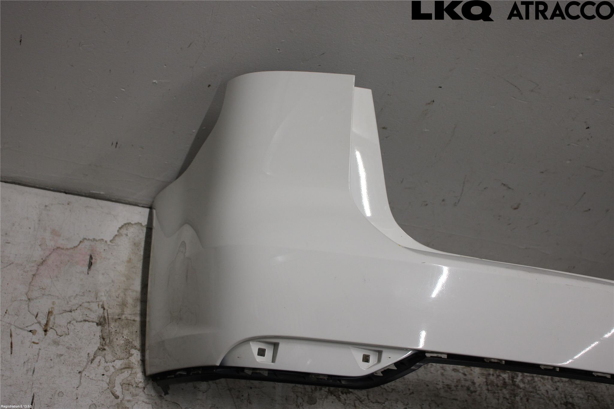 Volkswagen VW TOURAN 10-15 Stötfångarbeklädnad Bak