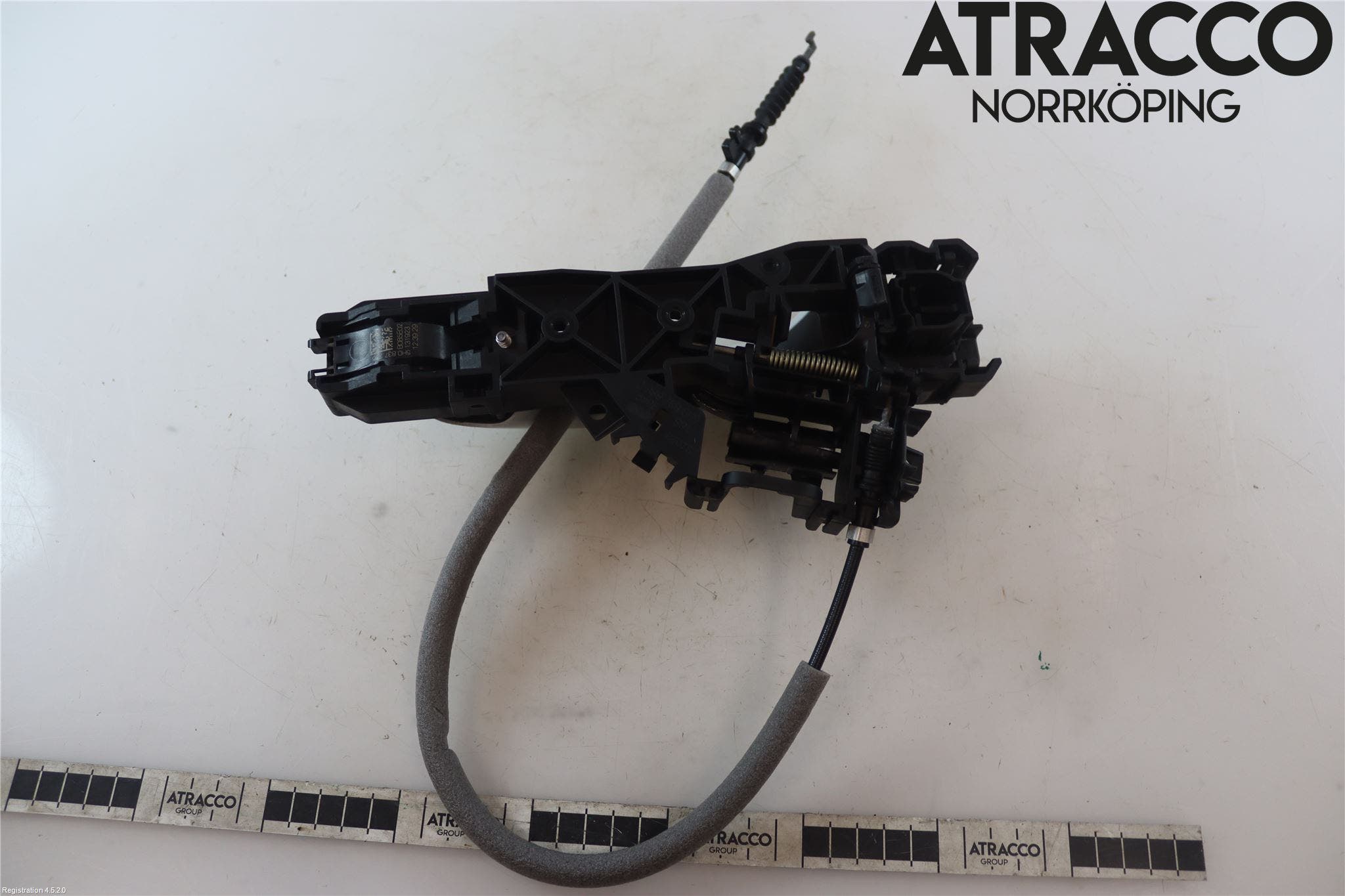 CUPRA BORN 22- Dörrhandtag Yttre Hö