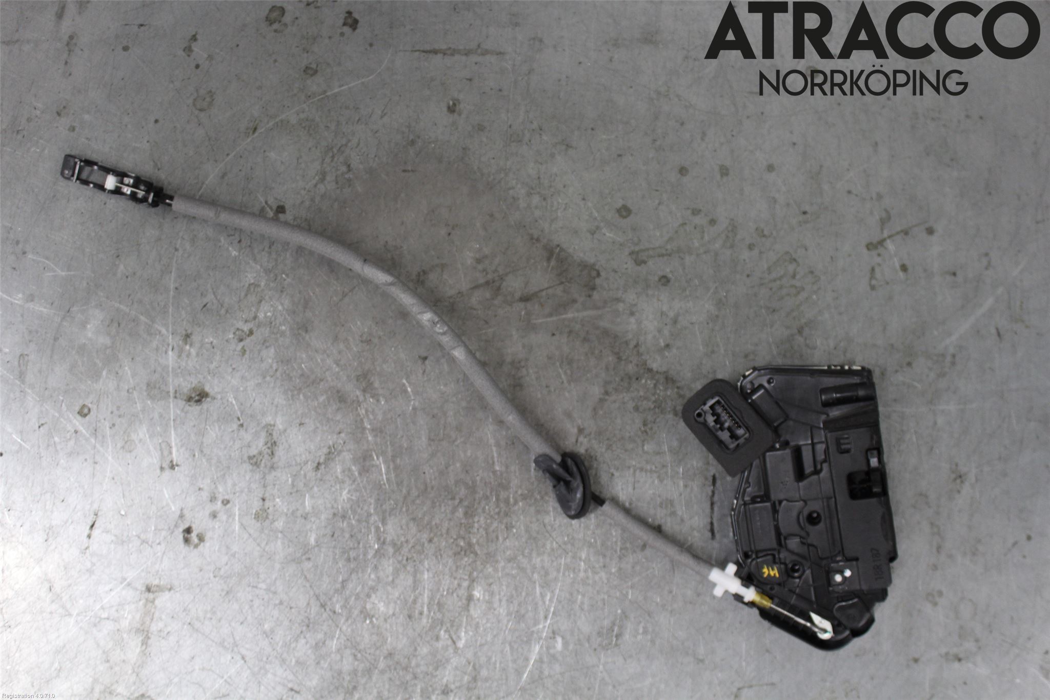 Volkswagen VW ARTEON 17- Låskista-Dörrlås