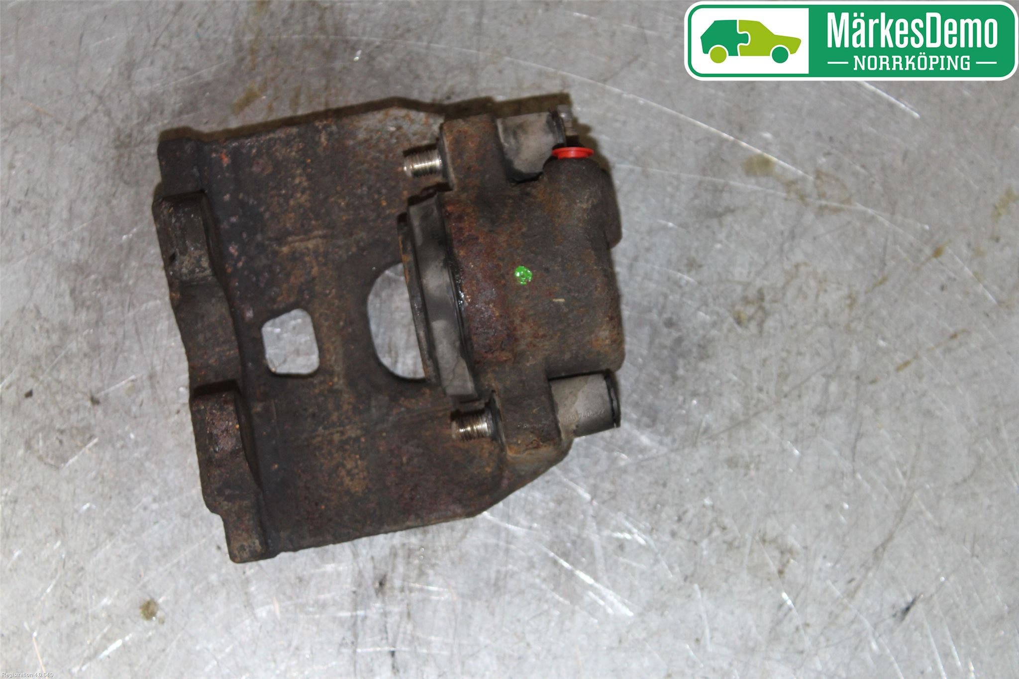 Audi A4 12-15 Bromsok Fram Höger