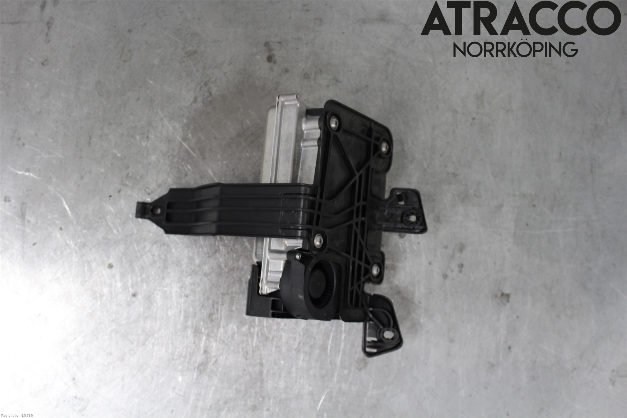 Audi A6 F2/C8 19- Relä Spänningsomvandlare