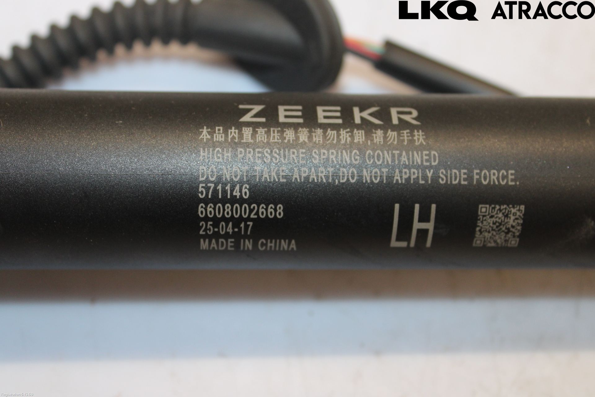 Övriga ZEEKR 7X 25->> Gasfjäder Baklucka