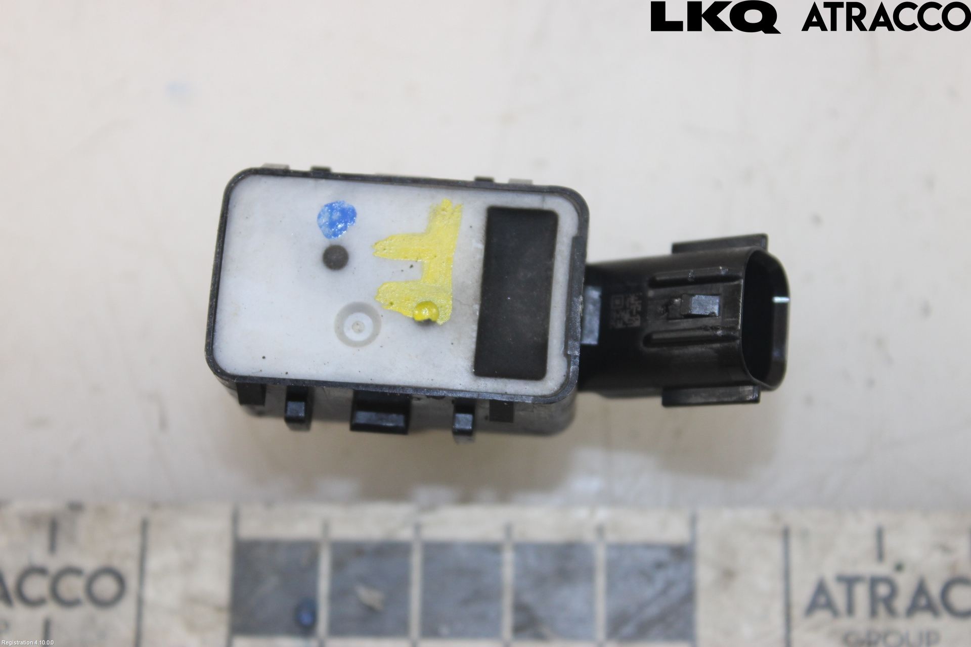 Lexus RX AL20 16-22 Parkeringshjälp Frontsensor