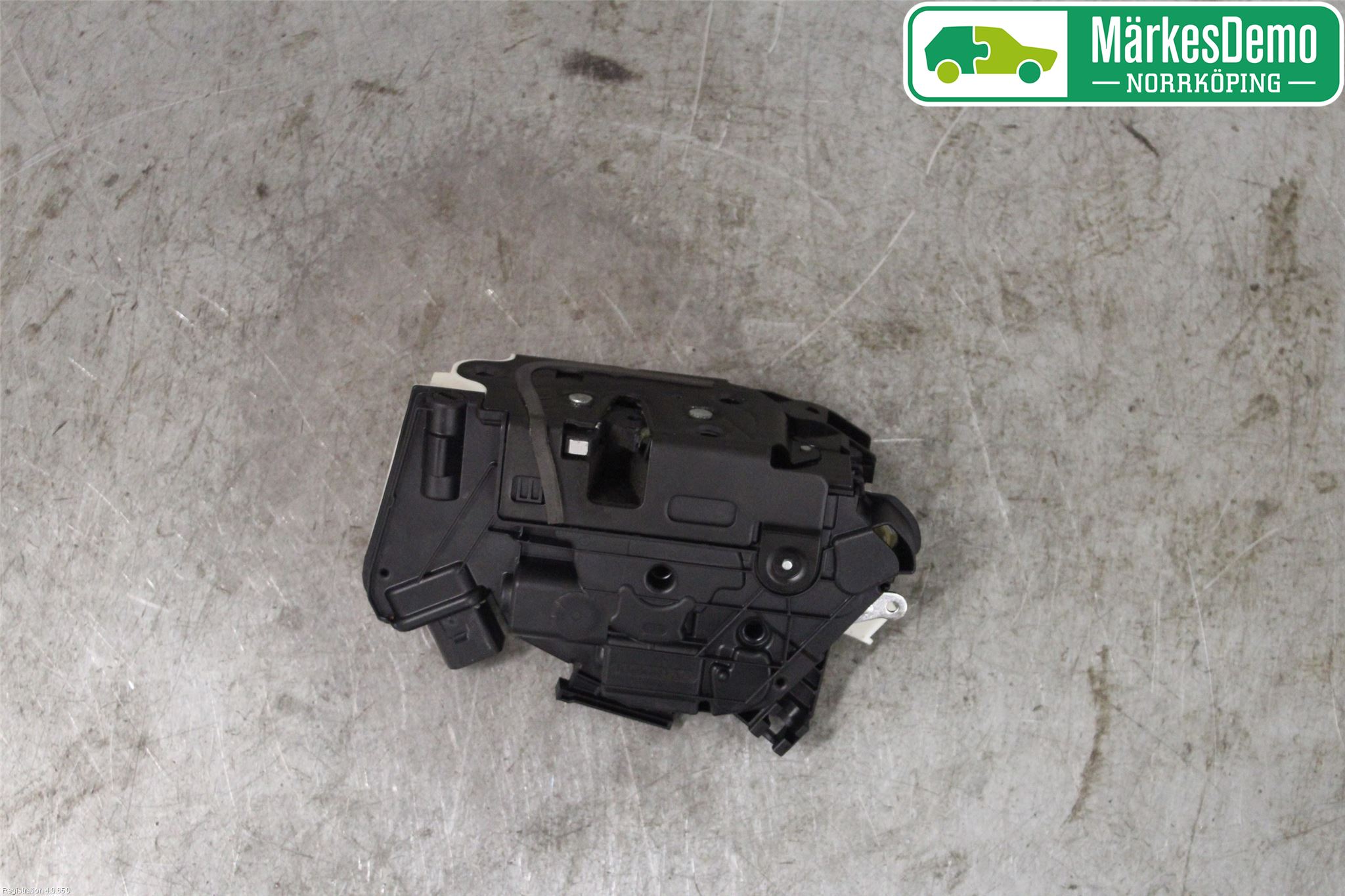 Volkswagen VW UP! / E-UP! Låskista-Dörrlås