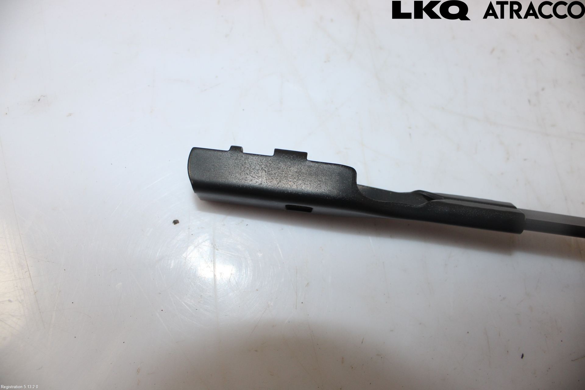 Audi A6 F2/C8 19- Torkararm Armar Vindruta