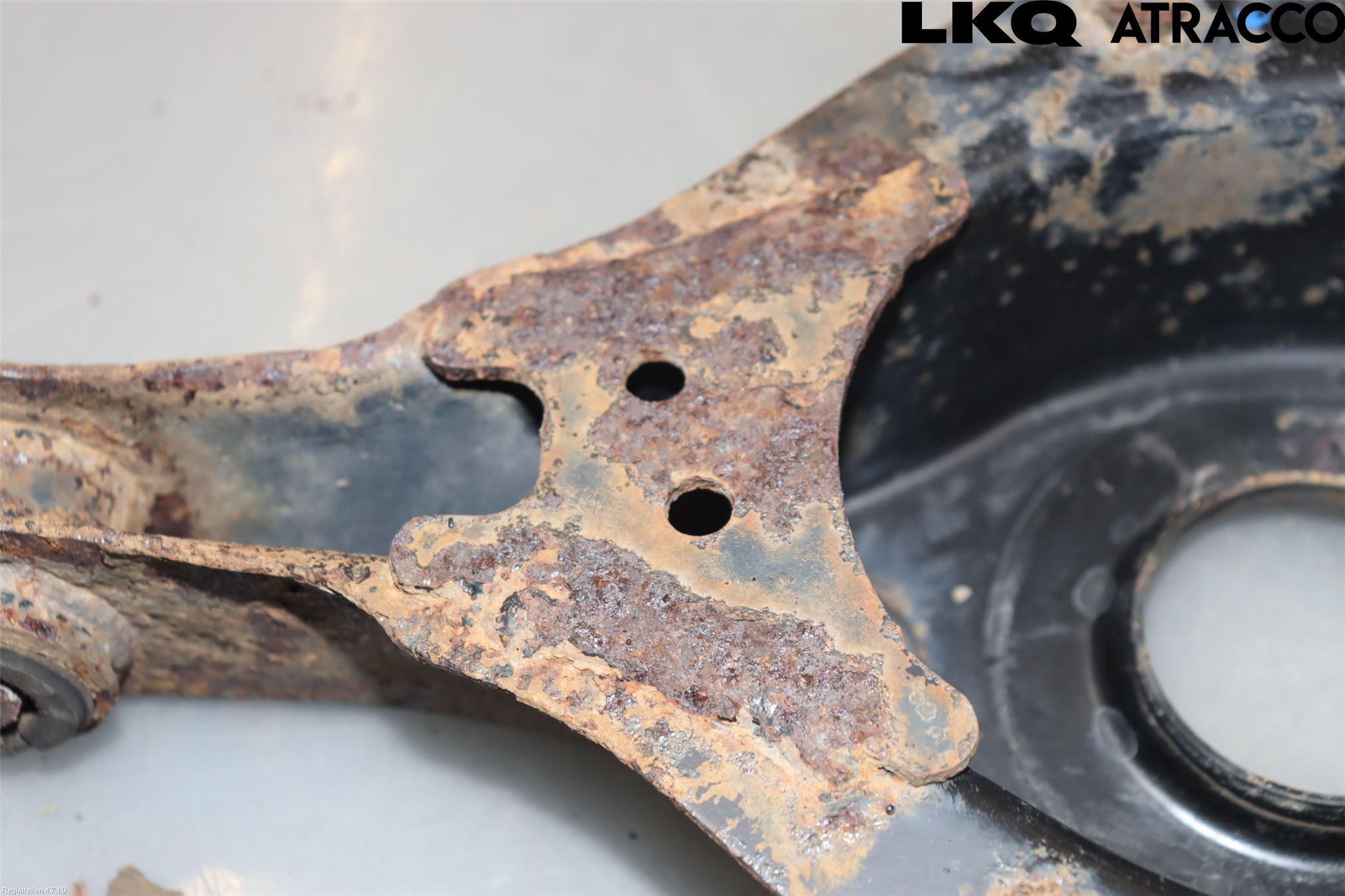 Lexus IS 250/350 14-20 Bärarm Bak Vänster