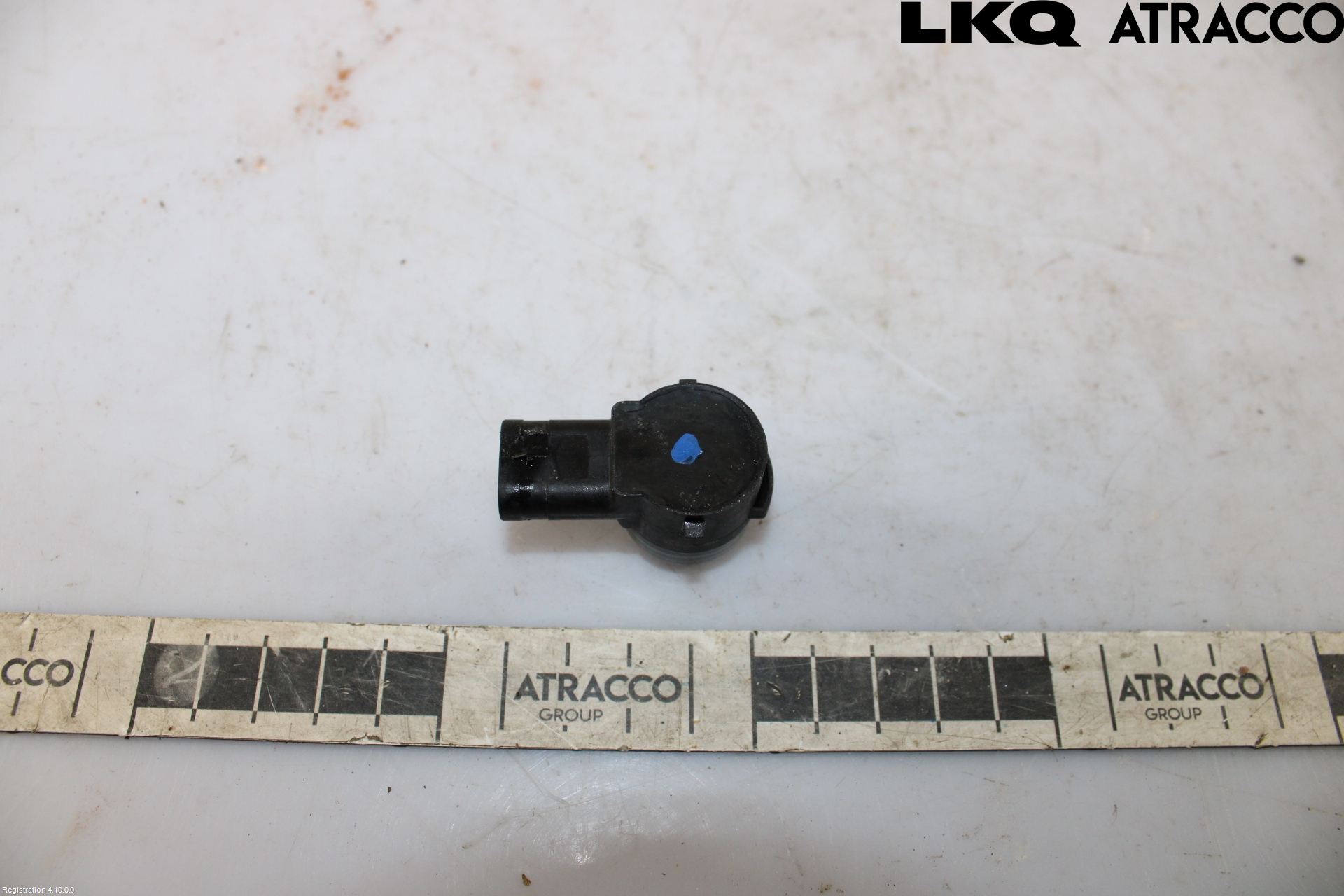 Audi A4/S4 B9 16-19 Parkeringshjälp Frontsensor