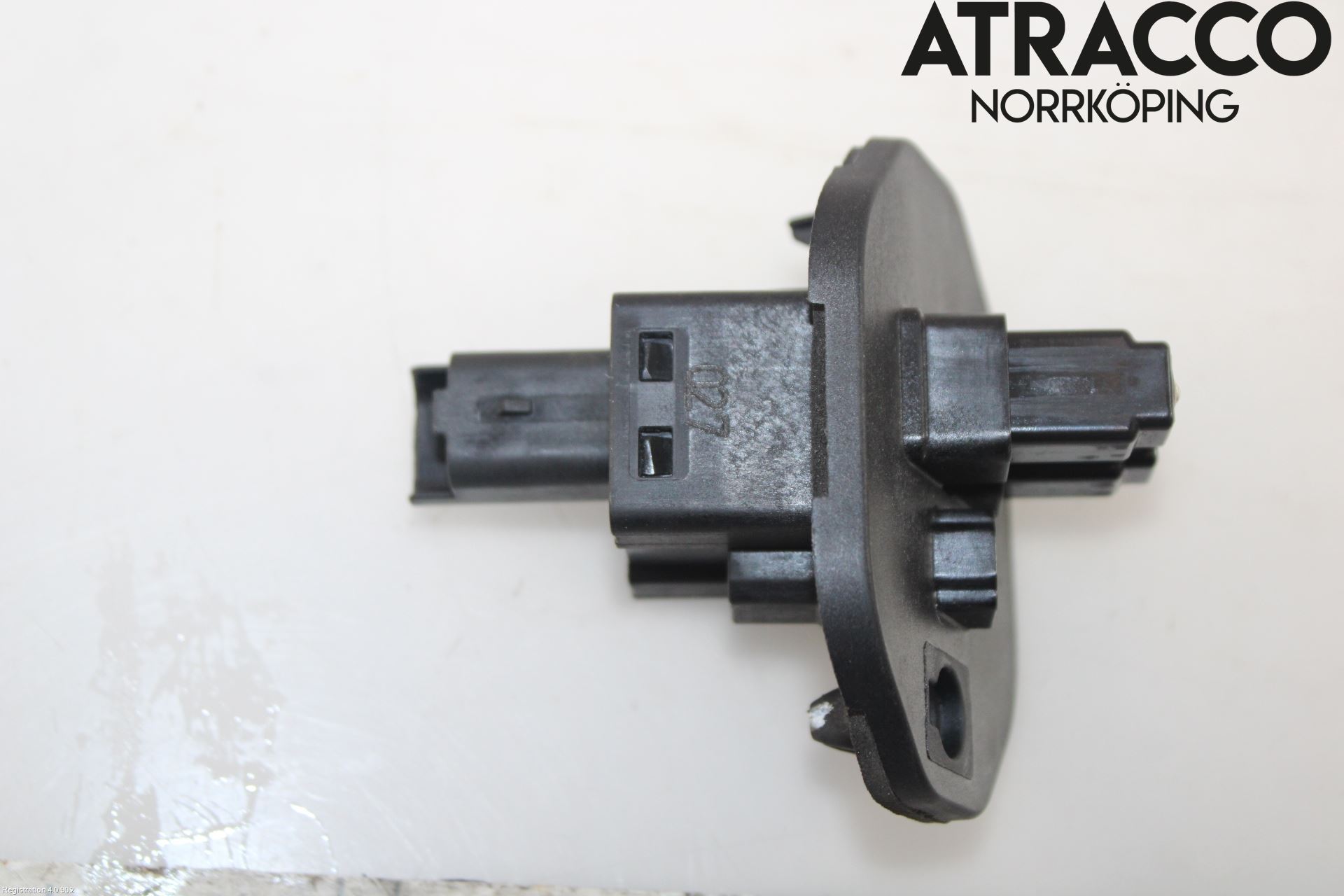 Dacia DOKKER 13- Centrallåskontakt Vid Lås