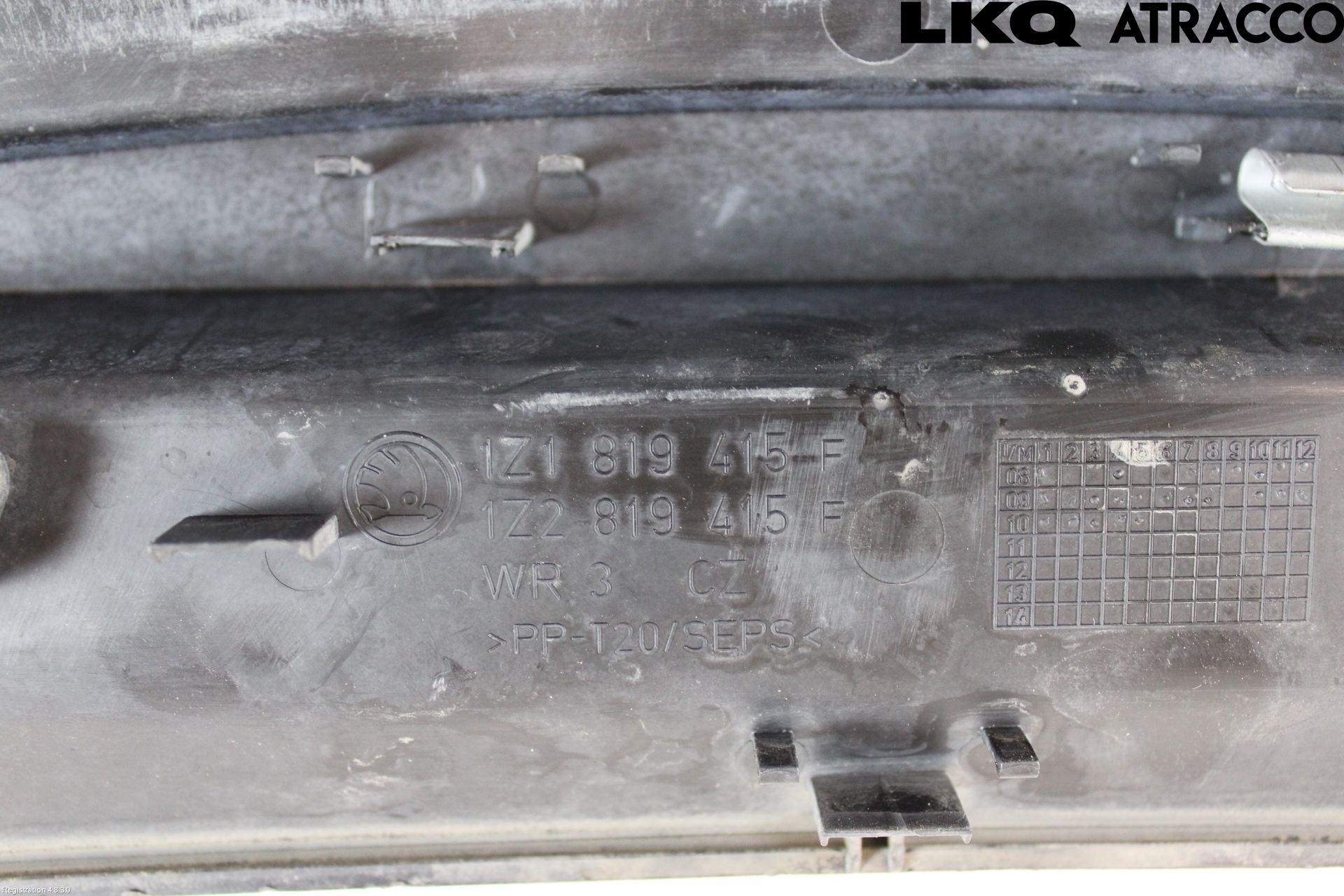 Skoda OCTAVIA (1Z) 05-13 Torpedplåt-Torpedplast