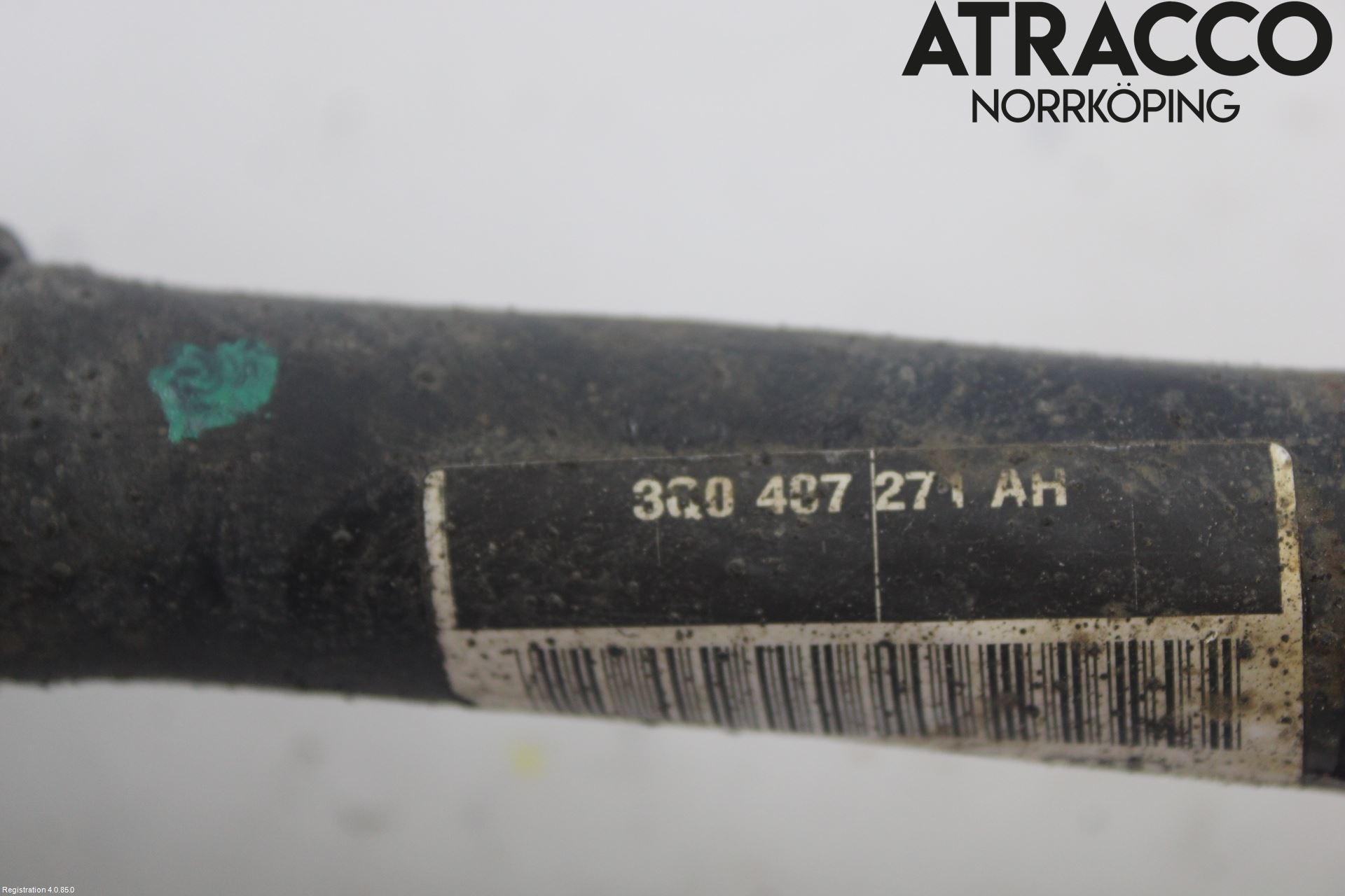 Skoda SUPERB 16-24 Drivaxel Fram Vänster