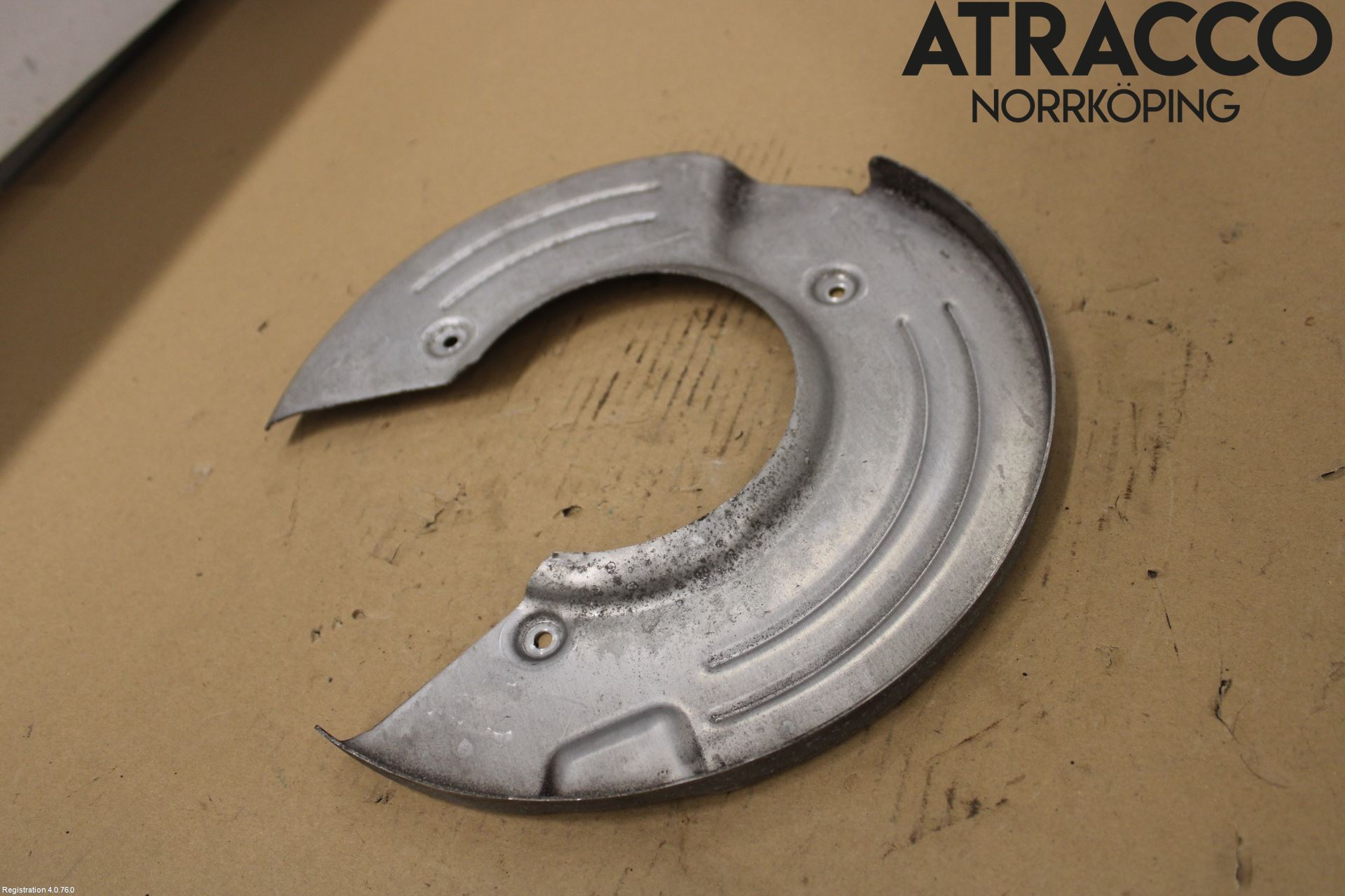 Jaguar I-PACE 18- Bromssköld Bak