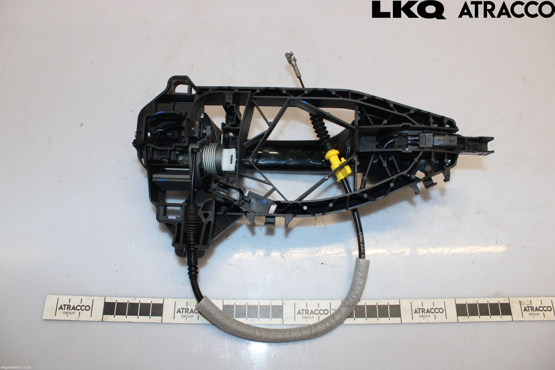 Audi A6 F2/C8 19- Dörrhandtag Yttre Vä
