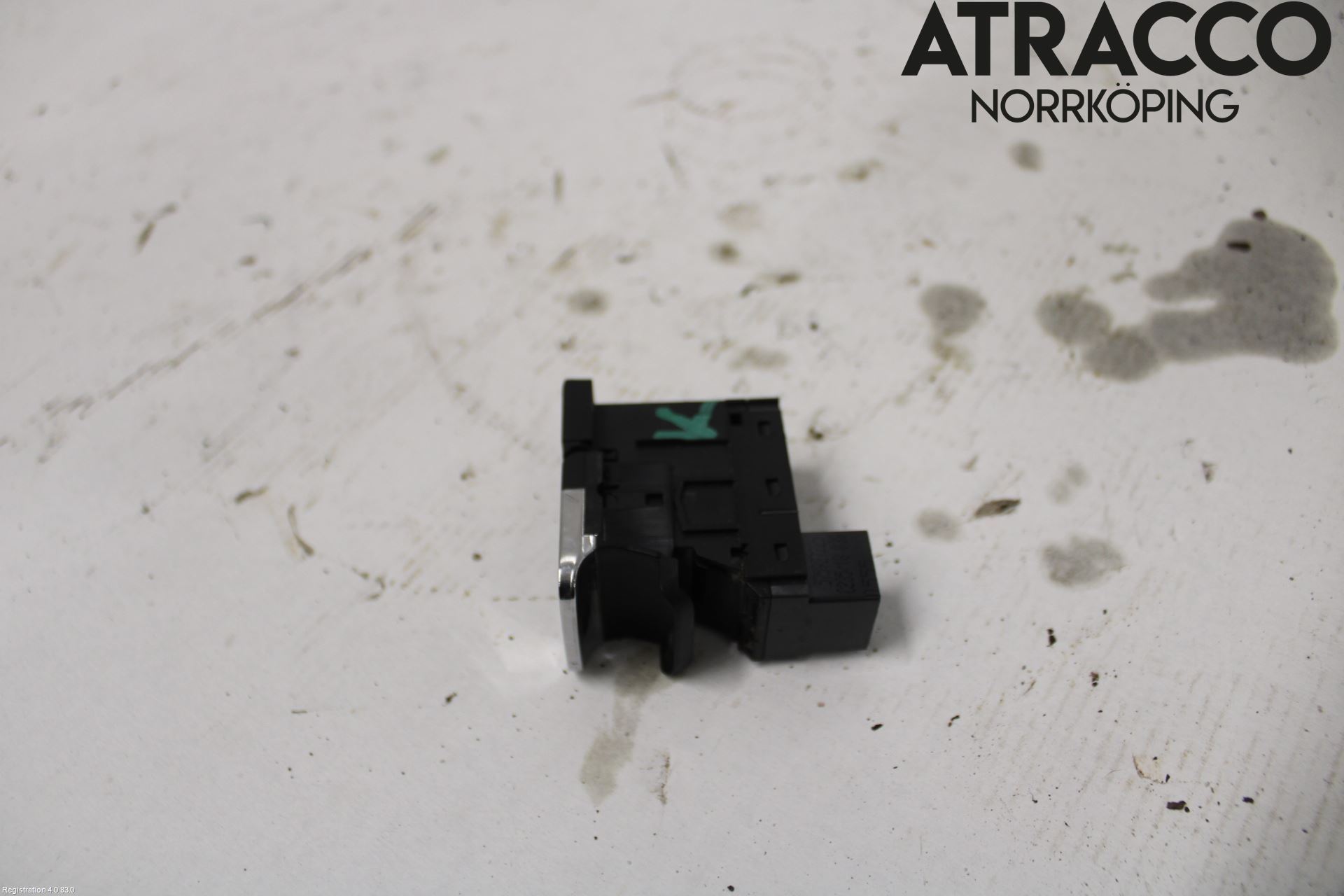 Seat LEON 13-20 Strömställare Parkeringsbroms