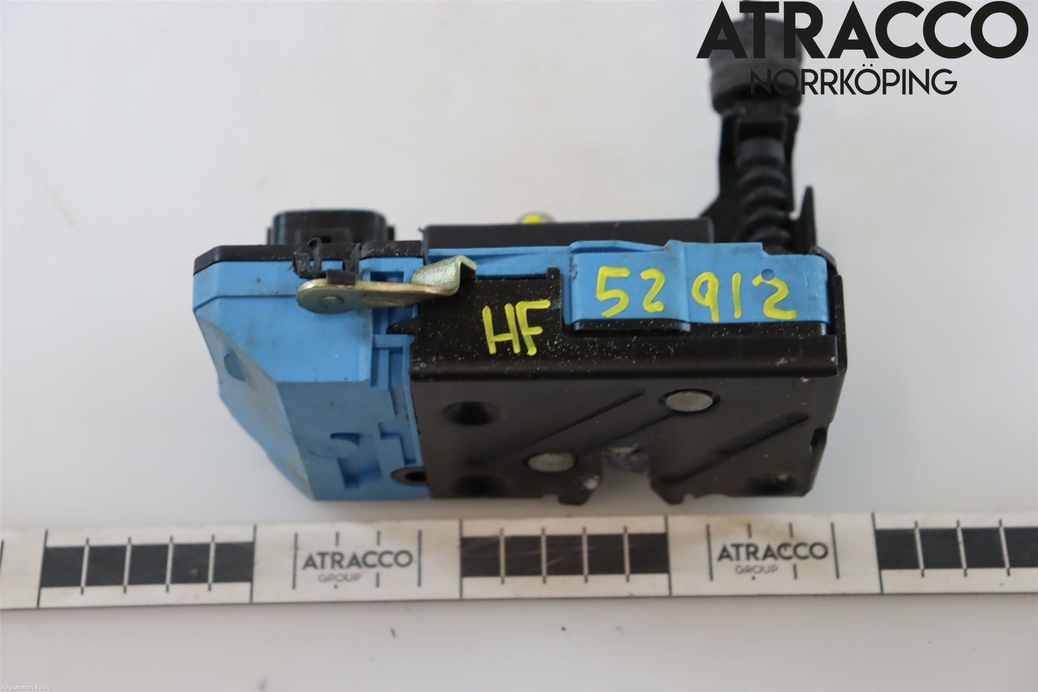 Volvo V70 05-08 Låskista-Dörrlås