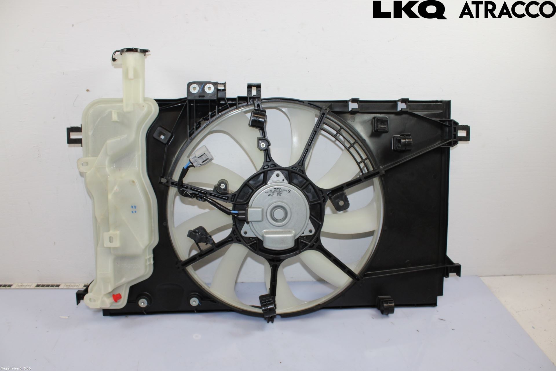 Toyota YARIS XP21 20- Kylfläkt El