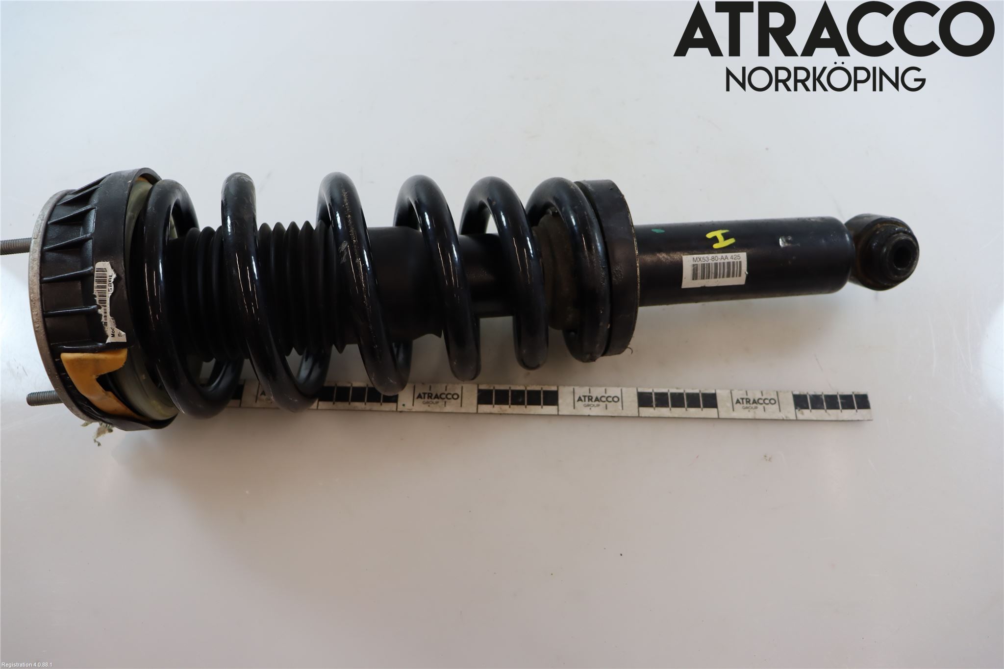 Jaguar F-TYPE Fjäderben Fram Höger