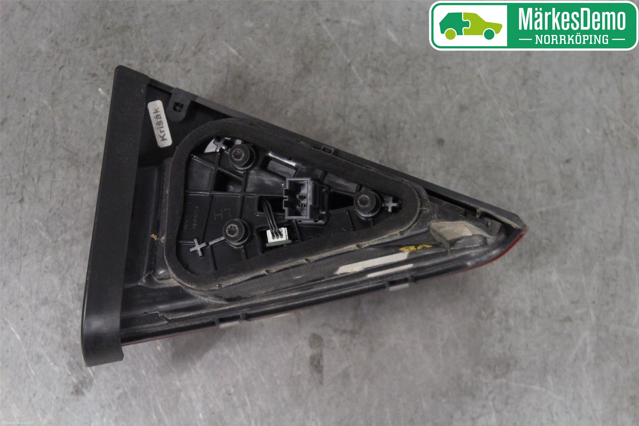 Skoda SUPERB 16-24 Bakljus Lucka Vä