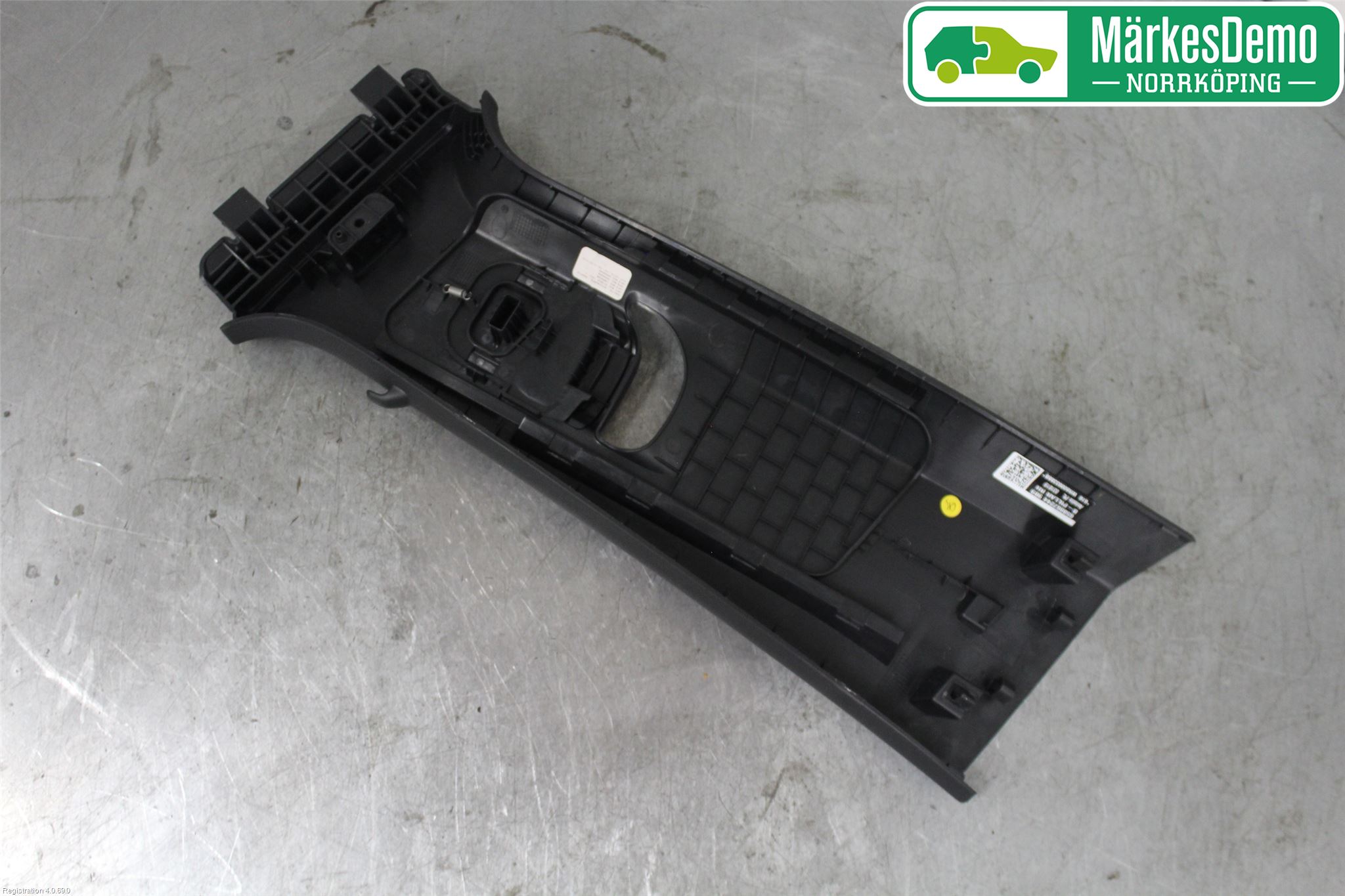 Skoda KAMIQ 20- Inr Plastd A-B-C Stolpe