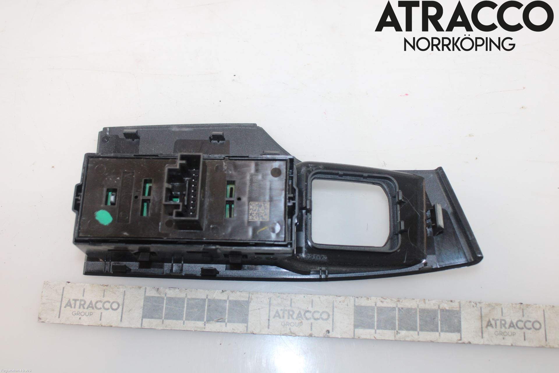 Seat IBIZA V 21- Strömställare Elhiss