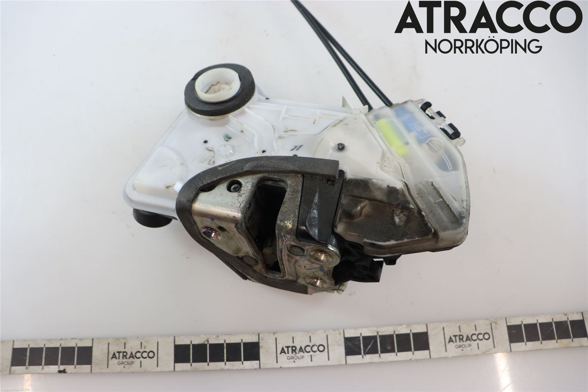 Peugeot 108 15-22 Låskista-Dörrlås