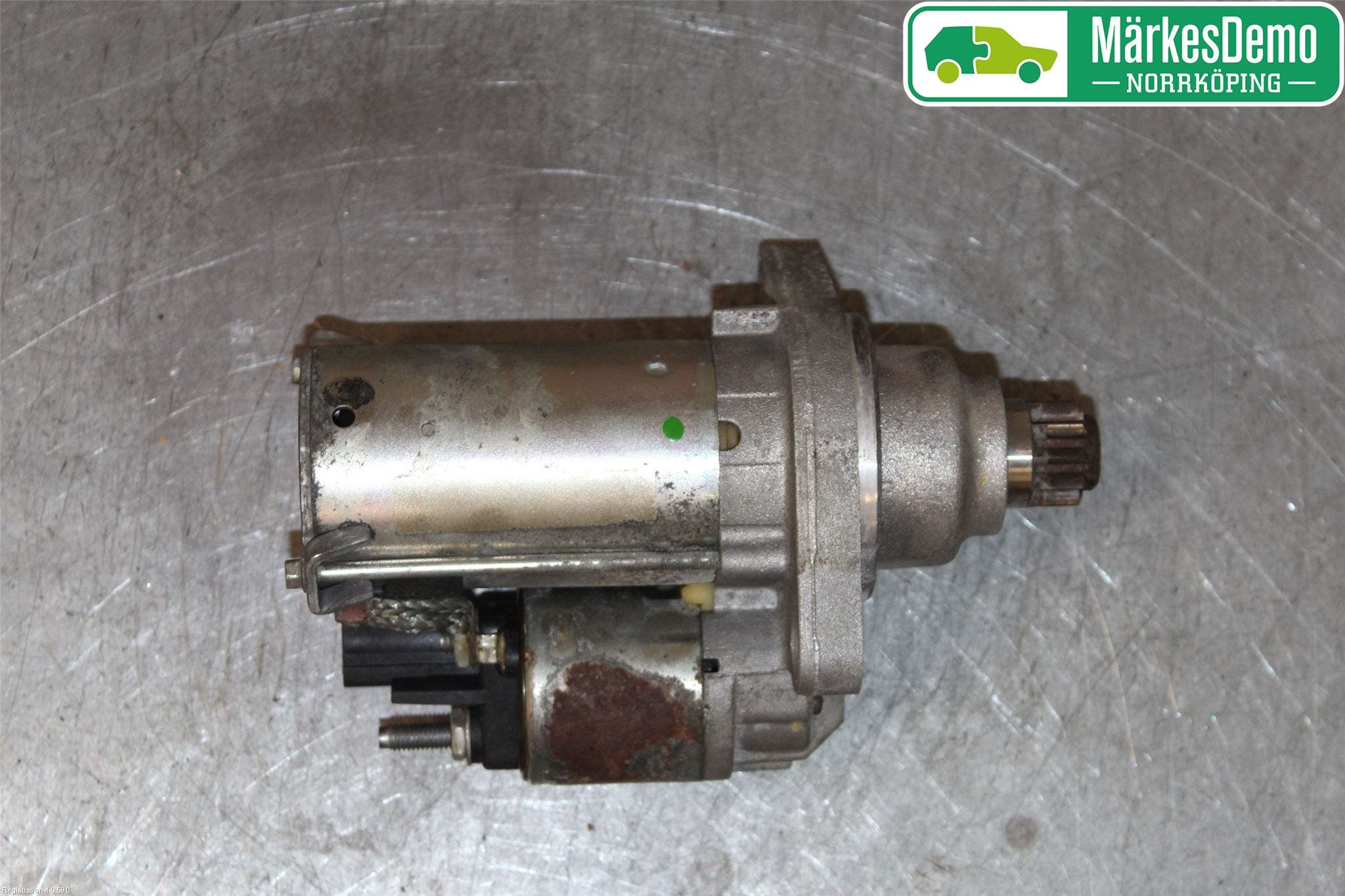 Volkswagen VW GOLF VI 09-13 Startmotor