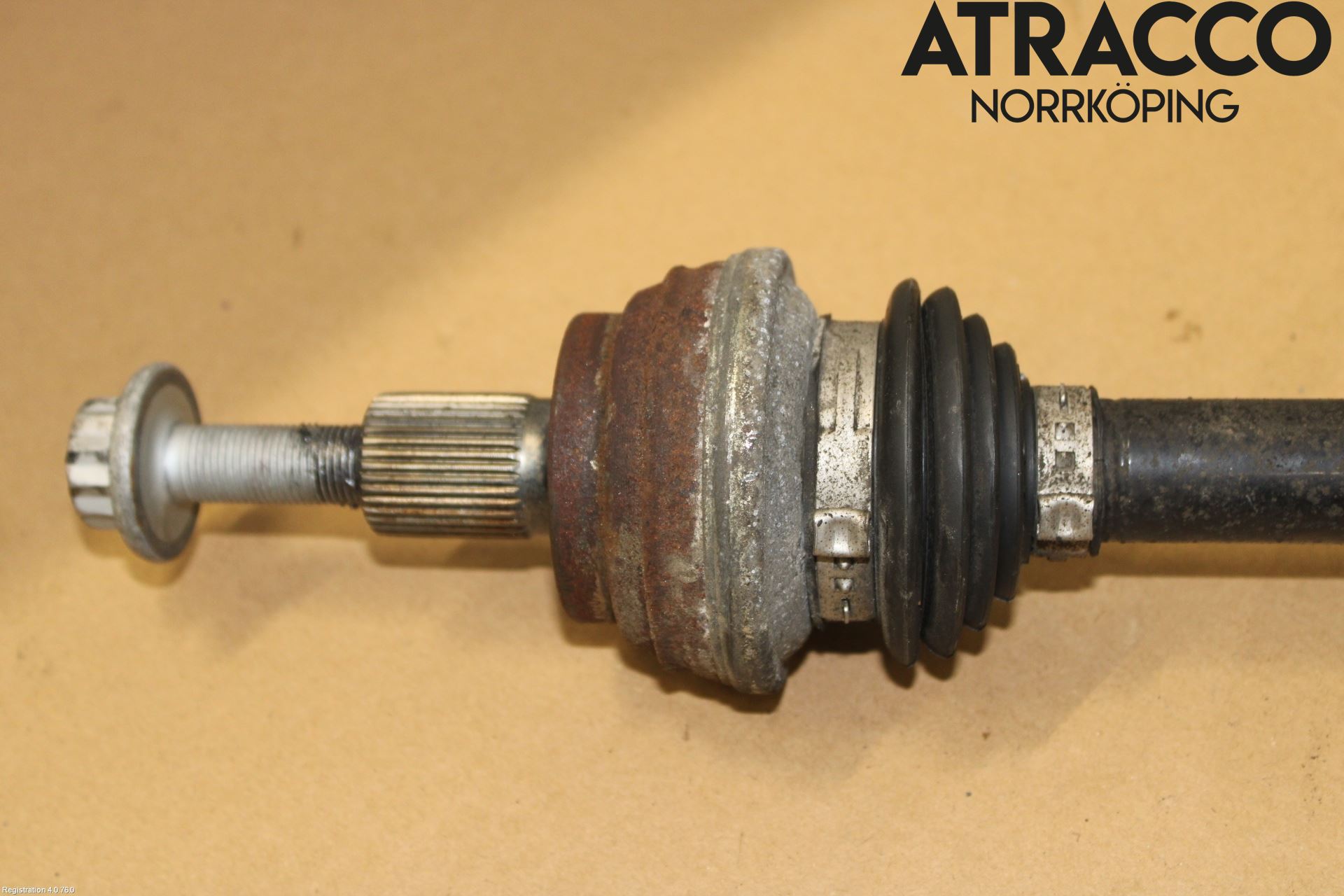 Audi Q2/SQ2 17- Drivaxel Bak Vänster