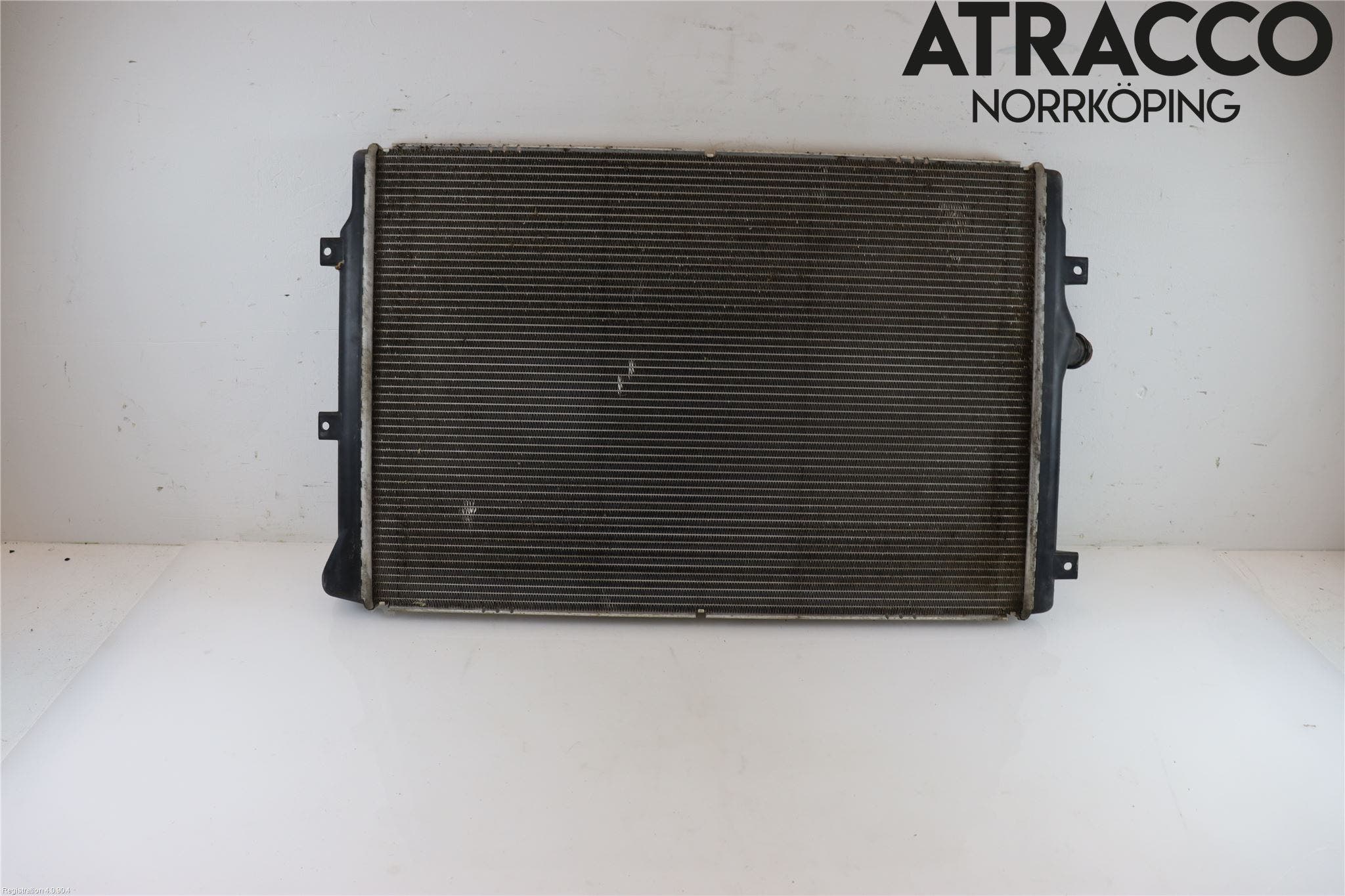 Volkswagen VW PASSAT 11-14 Kylare Aut