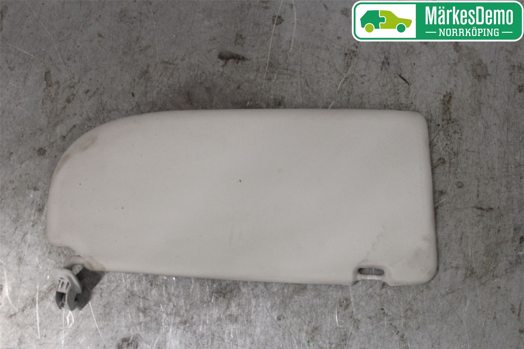 Volkswagen VW CADDY      04-10 Solskydd