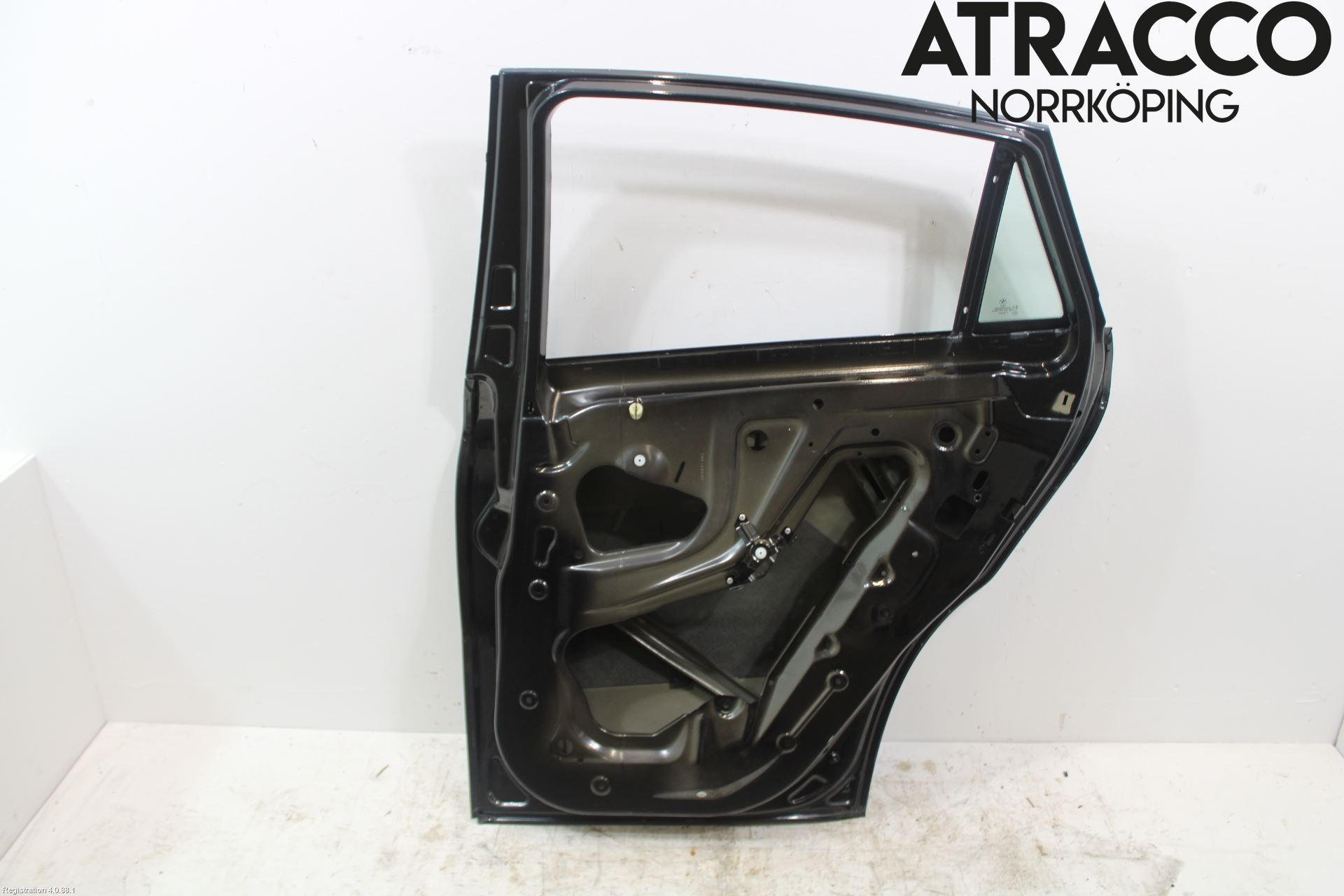 BMW X6 E71/E72   08-14 Dörr Bak Höger