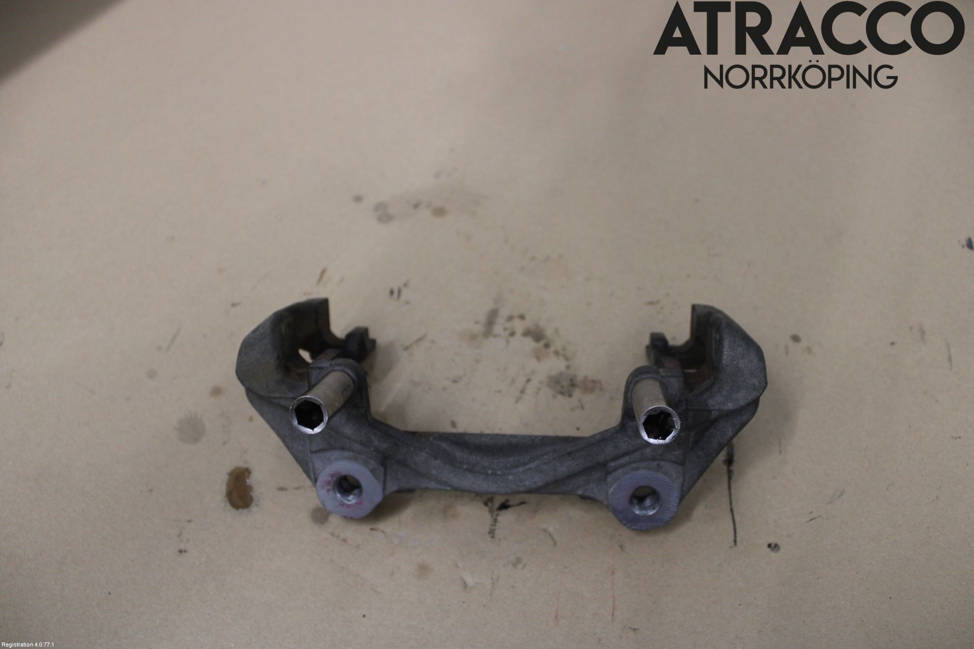 Jaguar F-PACE Bromsokshållare