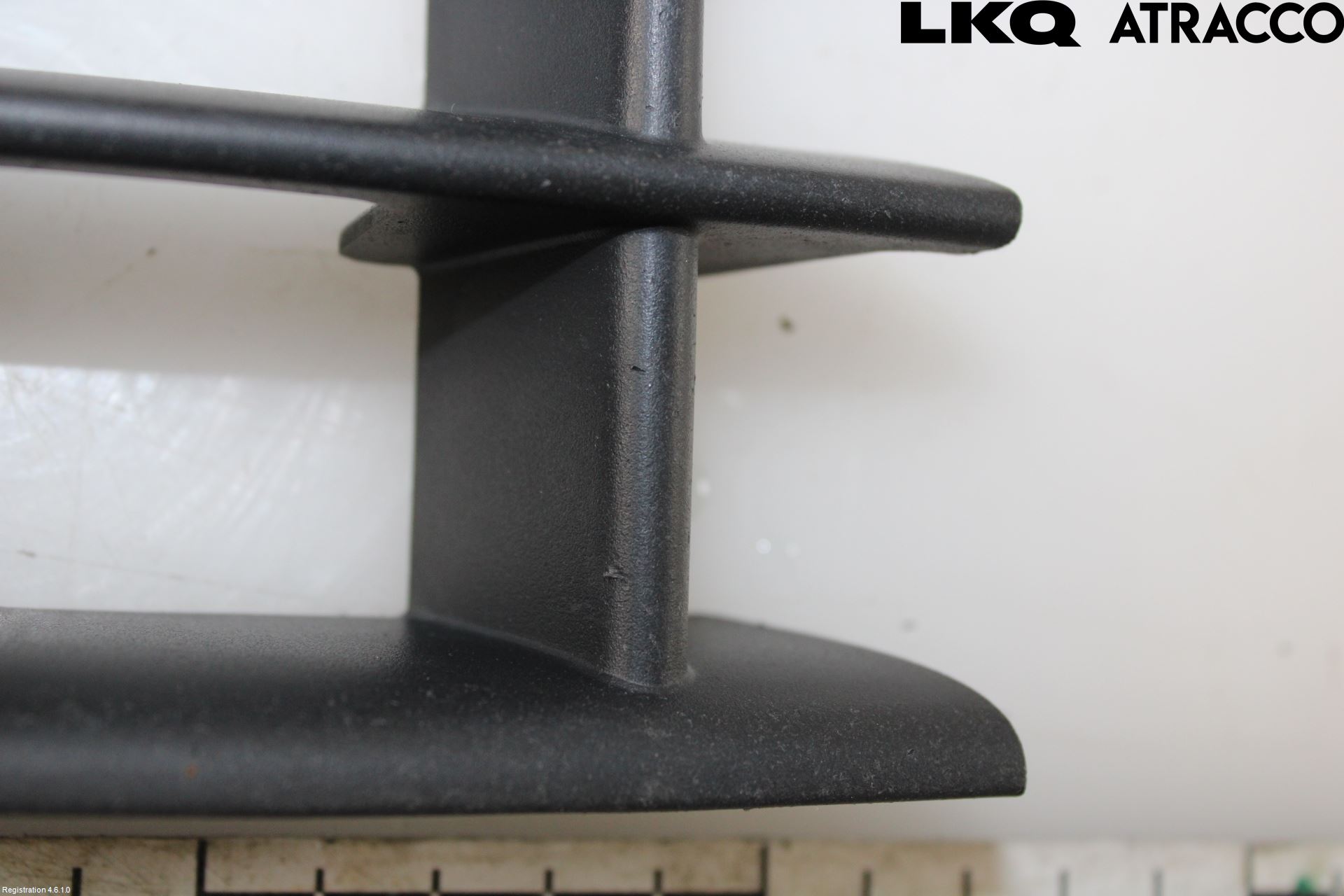 Skoda FABIA 07-14 Grilldel Höger