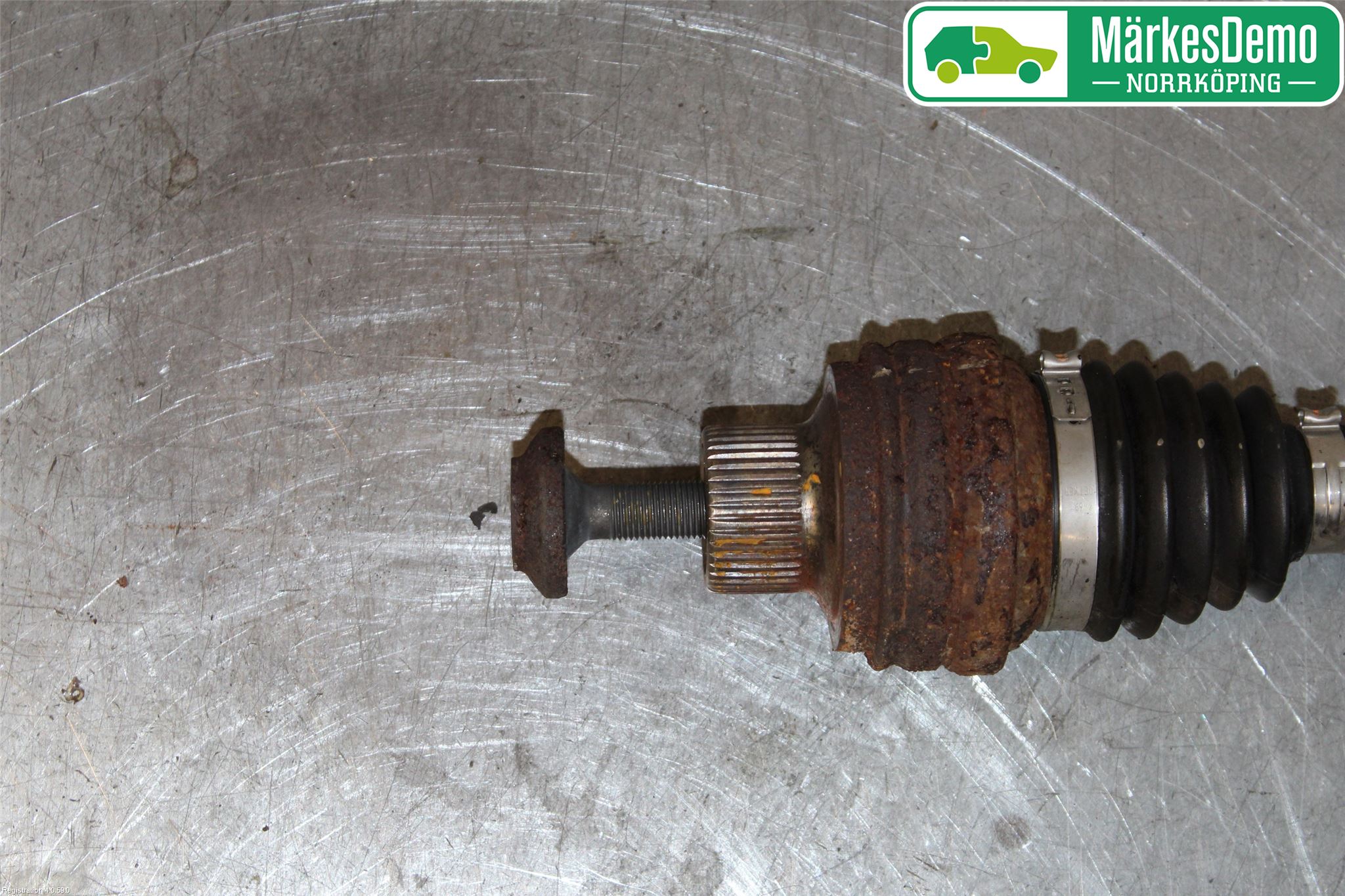 Audi A4 12-15 Drivaxel Bak Vänster