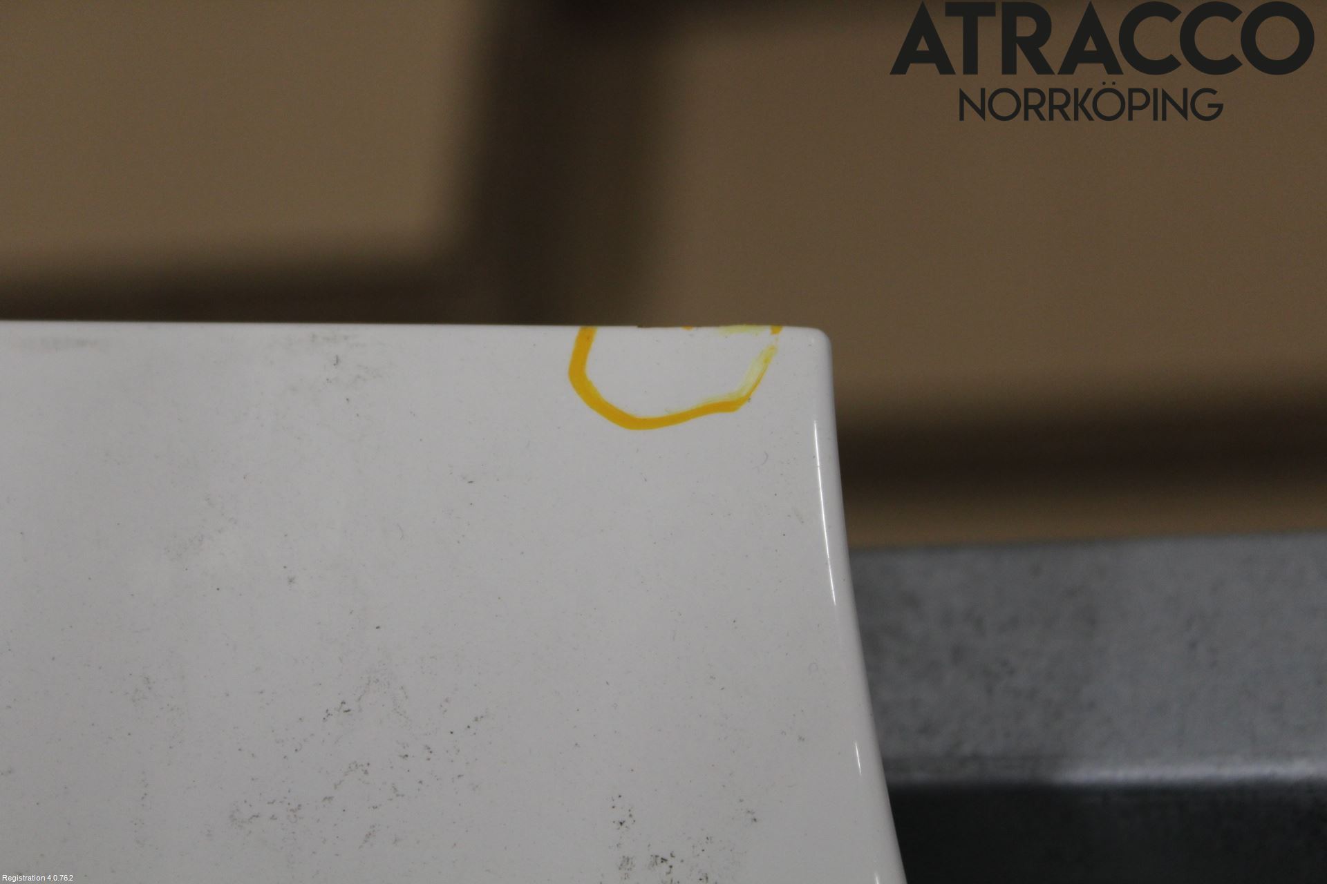 Volkswagen VW CADDY      04-10 Dörr Bak Van-Skåp Höger