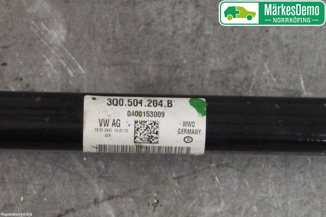 Skoda SUPERB 16-24 Drivaxel Bak Höger