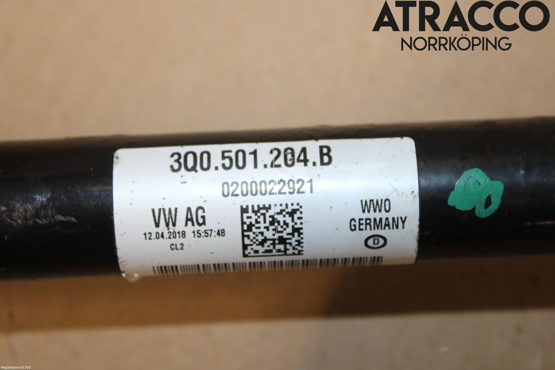 Volkswagen VW TIGUAN 16-24 Drivaxel Bak Höger