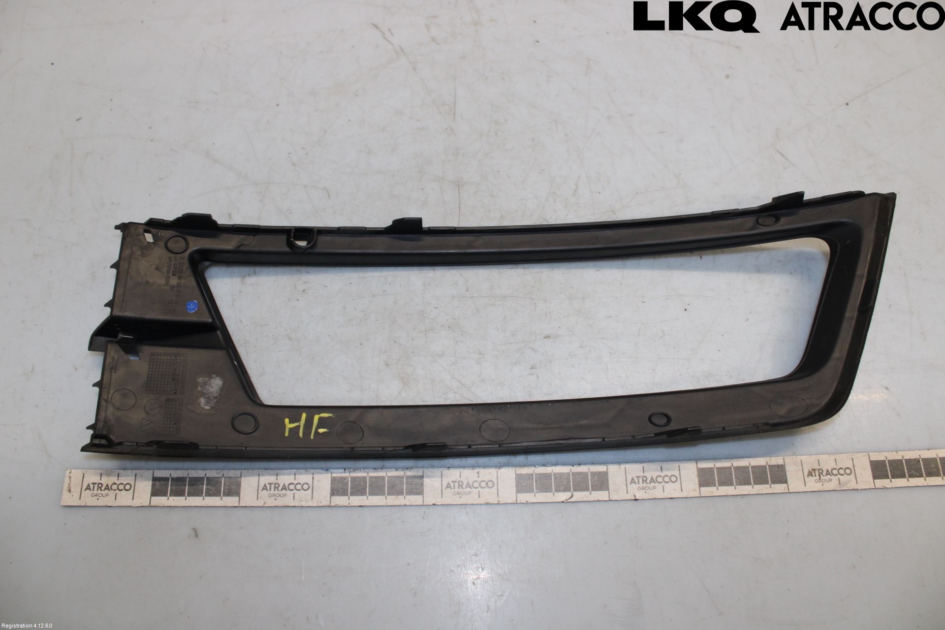 Skoda RAPID Dimljussarg Fram