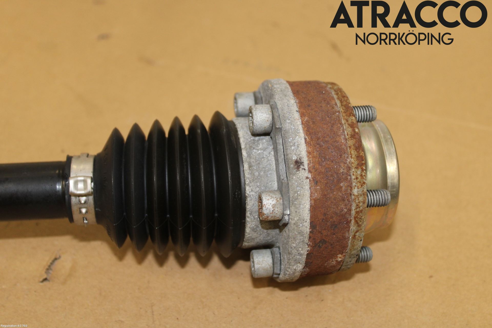 Audi Q2/SQ2 17- Drivaxel Bak Höger